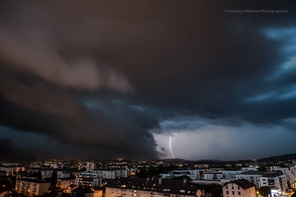 Orage arrivant sur Annecy (74) - 01/07/2019 21:00 - Anthony Martinet photographies