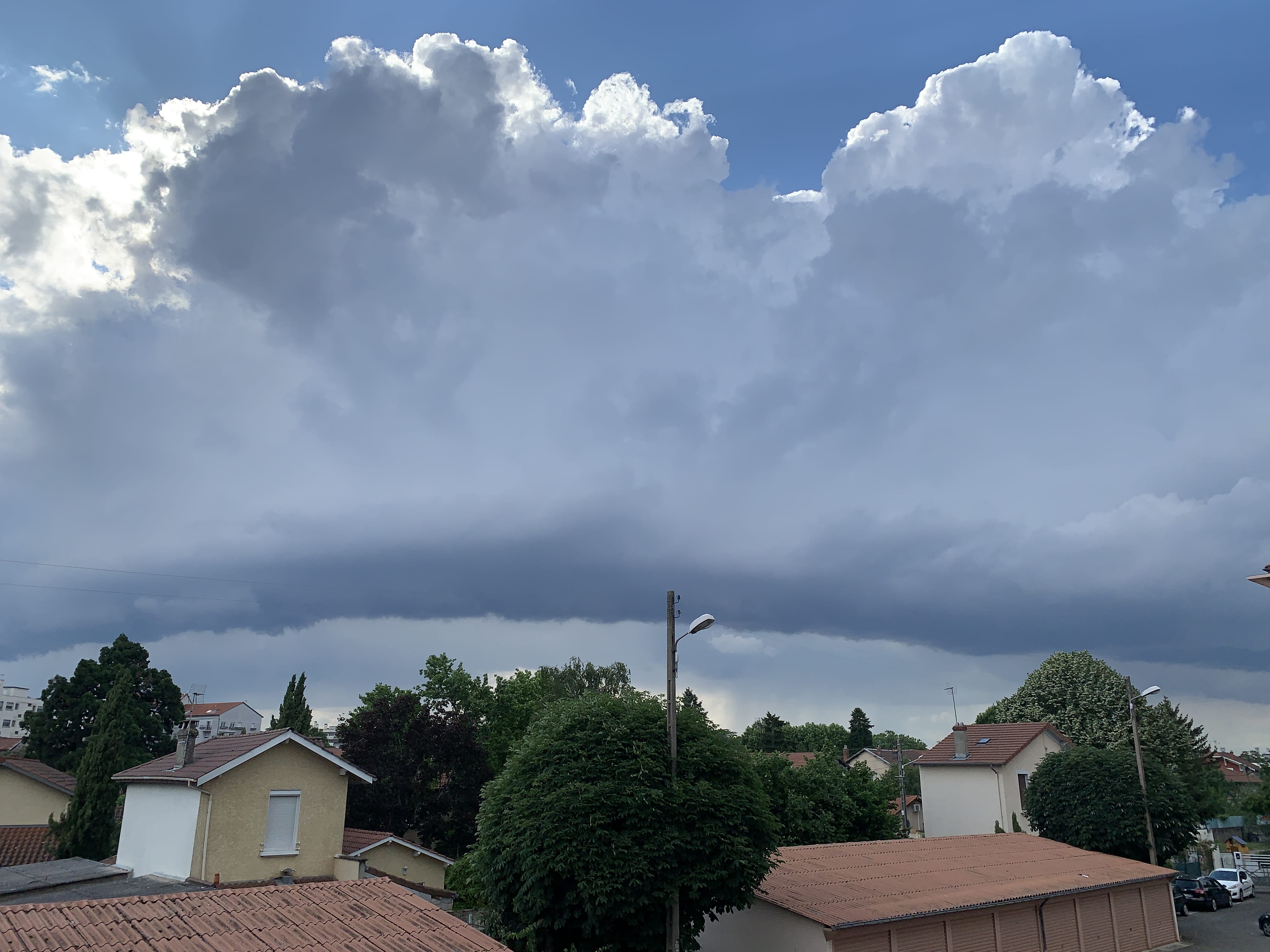 Photo orages Lyon - 04/06/2020 18:15 - Geoffrey Cest