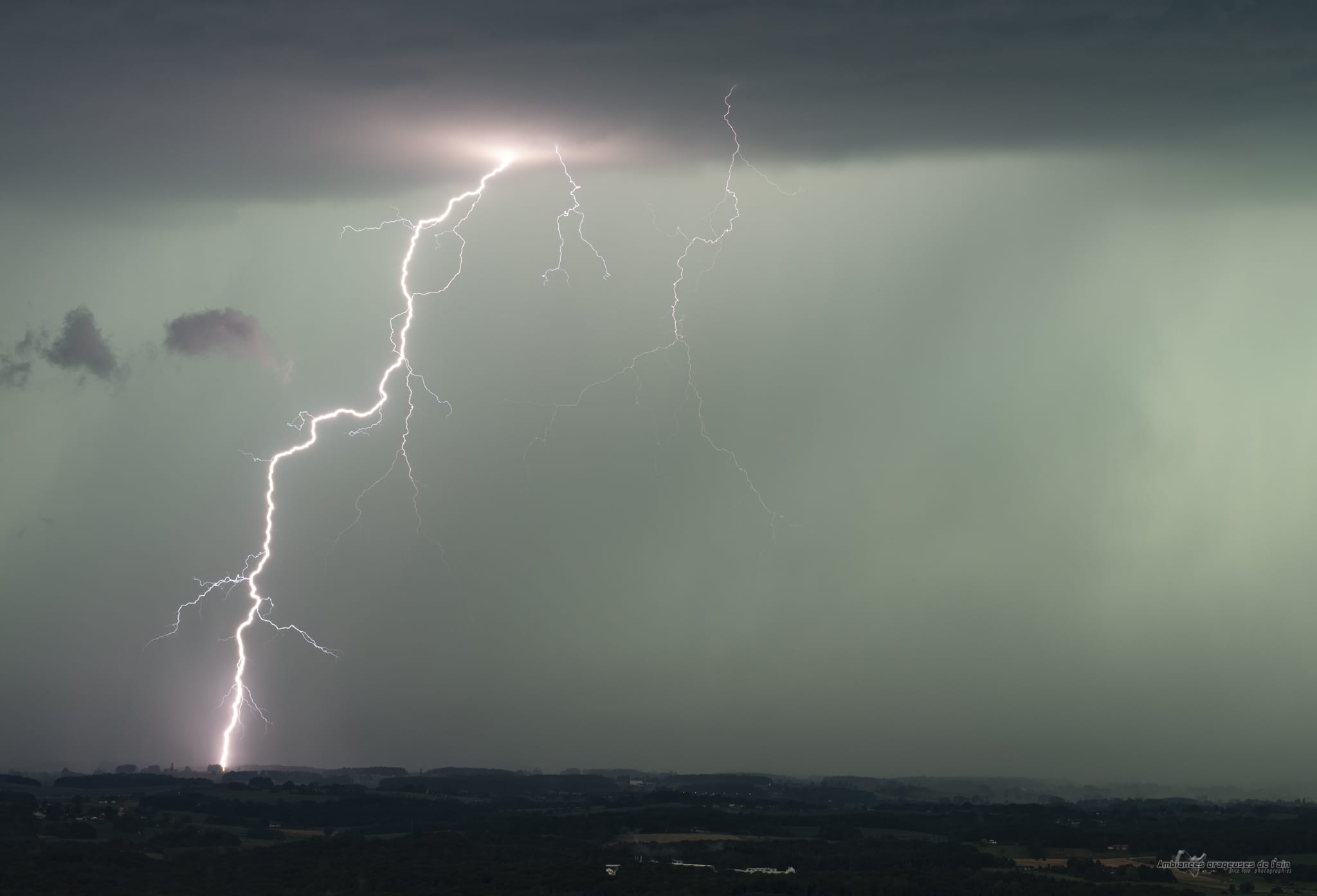 foudre sur le nord de l'ain - 09/08/2019 18:20 - brice volo