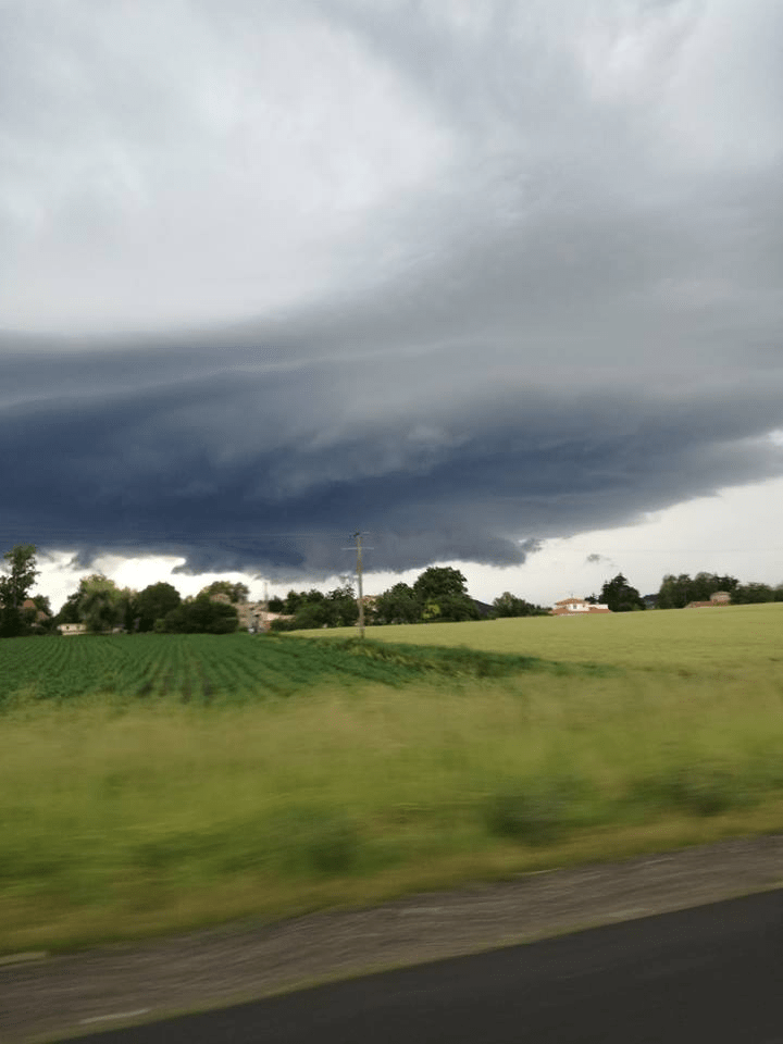 Supercellule sur le Puy-de-Dôme - 10/06/2018 16:00 - Yohan Ours