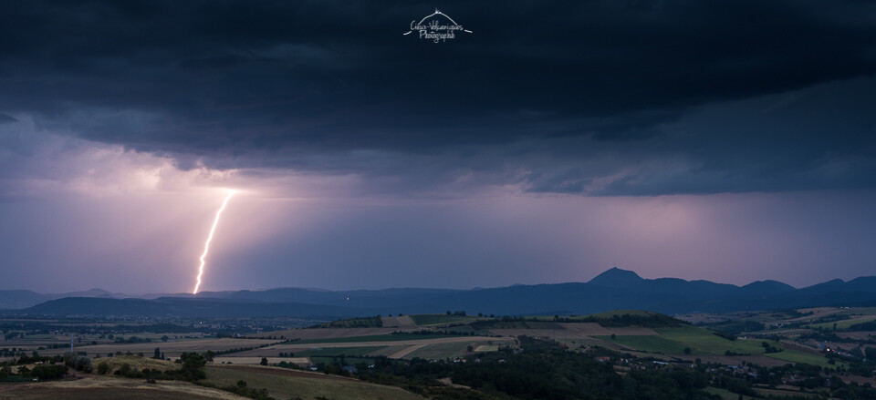 Un résumé succinct, d'un début de journée fantastique sur le secteur de @ClermontFd
Quelle beauté au soleil levant.
L'Auvergne quoi! - 14/08/2023 05:00 - Mike LAMANDE