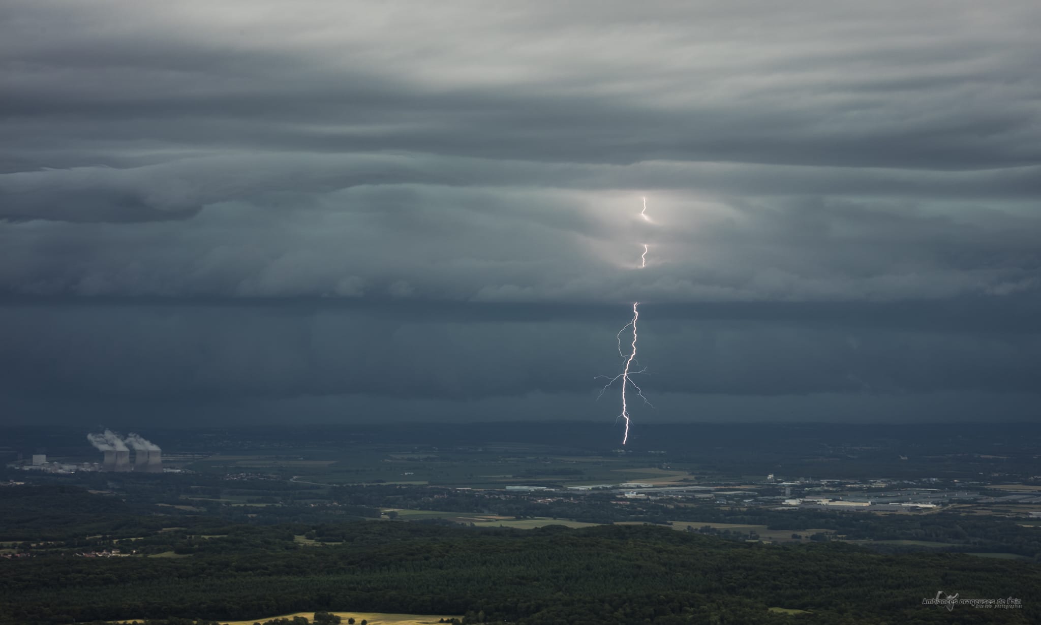 foudre près de la centrale du bugey - 15/06/2019 14:41 - brice volo