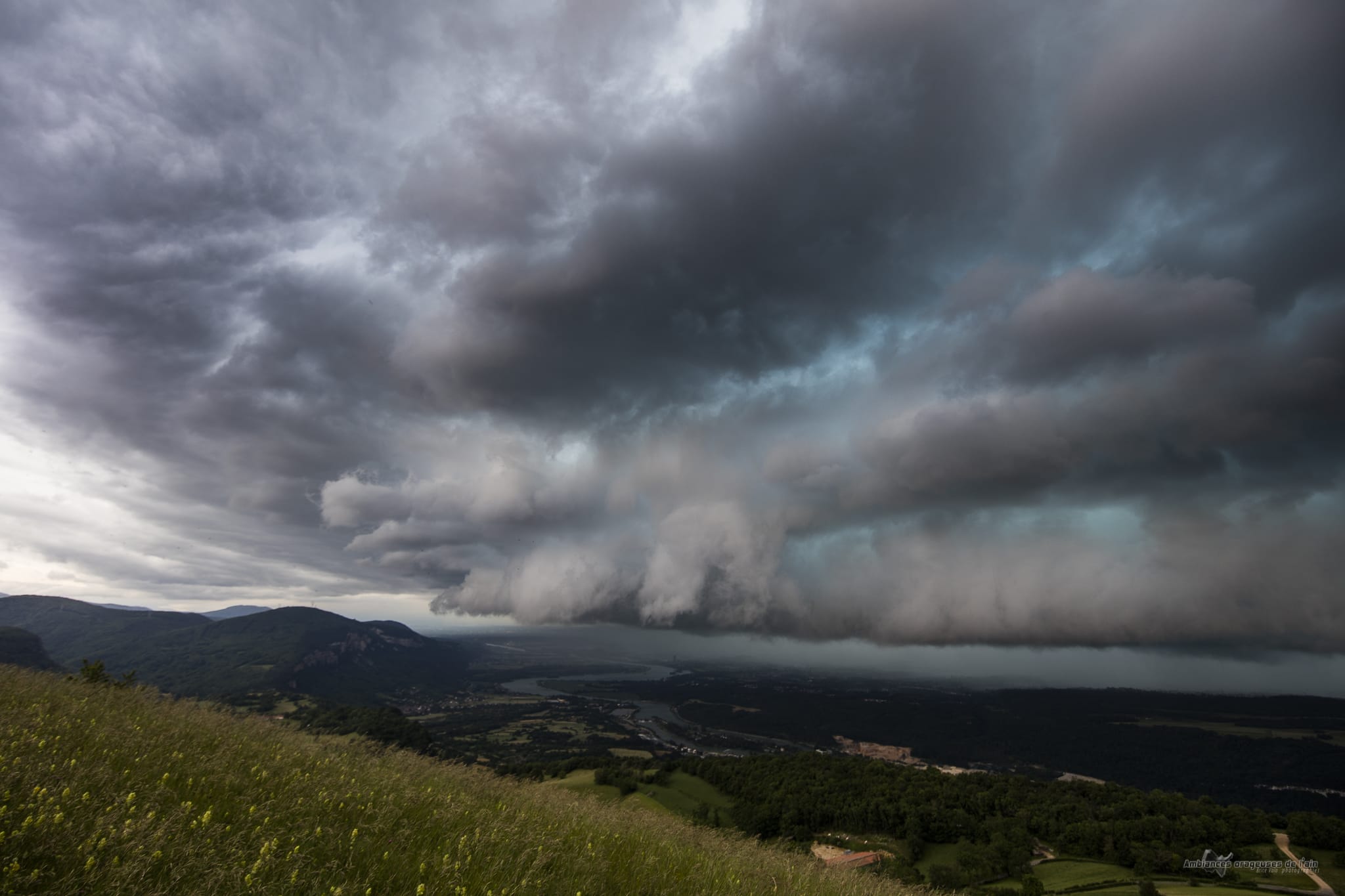 arrivée de l'arcus sur le bugey - 15/06/2019 14:45 - brice volo