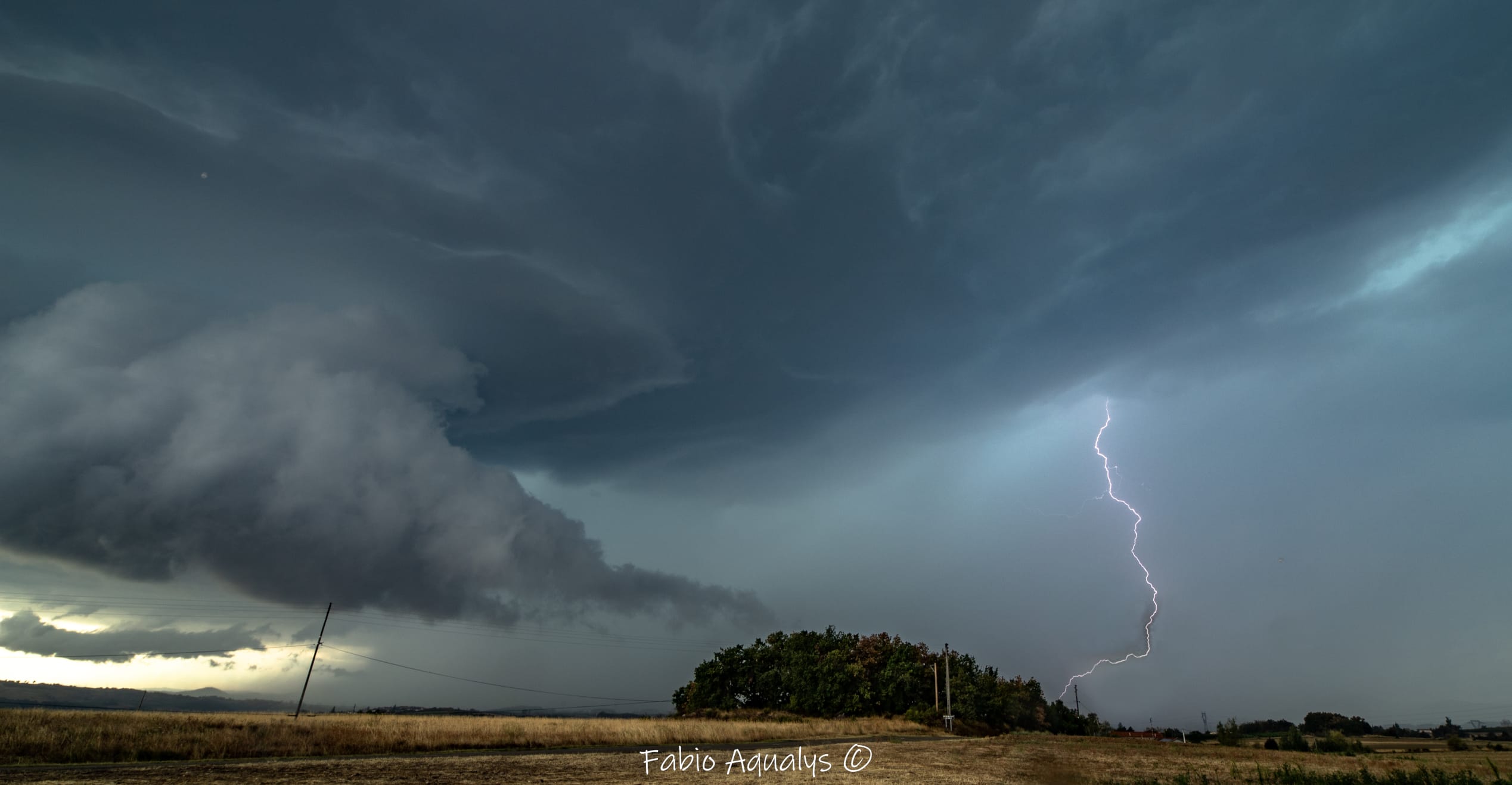 Orage fort sur le nord Ardèche une supercelulle, en face dans l'orage Davézieux sont tombés des grelons de 3cm. - 16/08/2020 15:30 - Fabio Aqualys