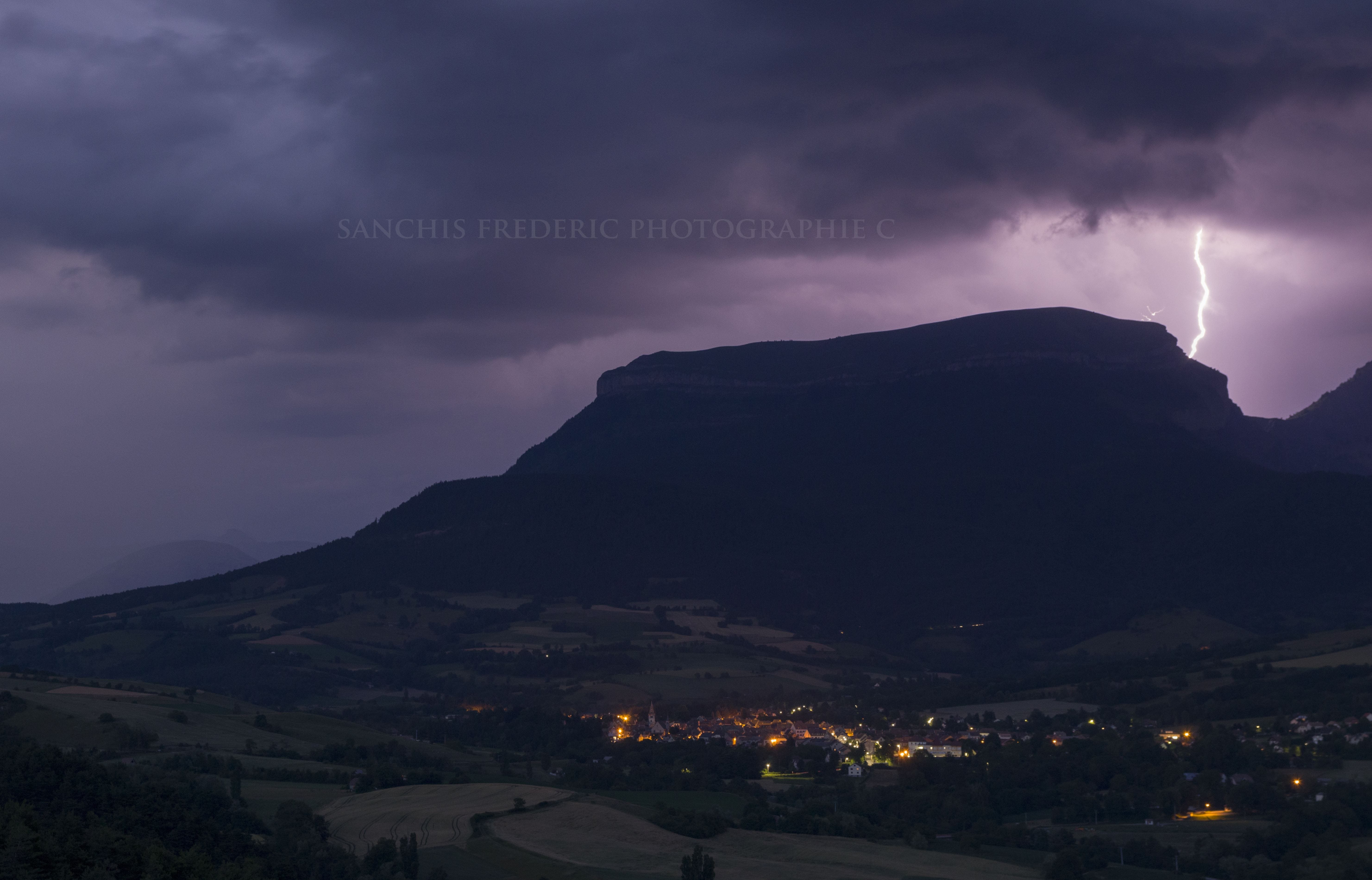 Orage hier soir dans le Trièves - 24/06/2020 22:00 - frederic sanchis