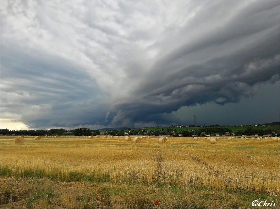 Orage au sud de Mâcon. - 10/07/2017 16:00 - Bourgogne Météo