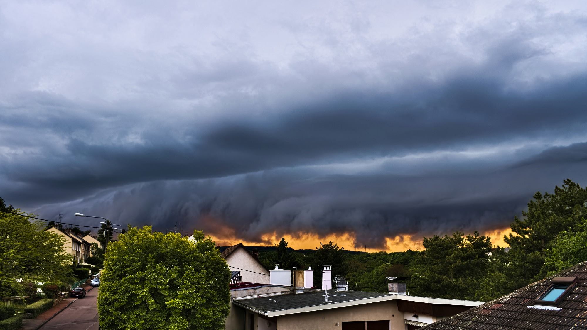 Arcus particulièrement développé à l'ouest de Dijon (21). - 13/05/2017 21:00 - François LEGRAND