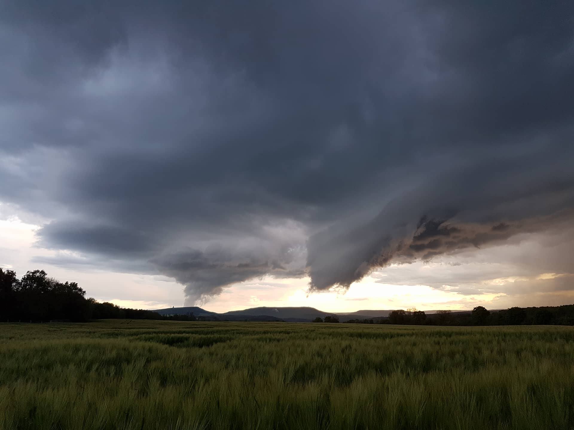 Orage dans le secteur de Daix (21). - 14/05/2017 21:00 - Nicolas PILLOT