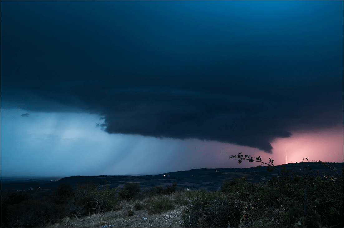 Orages en Saône-et-Loire en soirée. - 15/09/2016 00:00 - Yannick MOREY