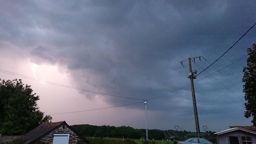Au nord de Nantes photo fay de Bretagne - 23/05/2018 20:00 - Guillaume Pigeon