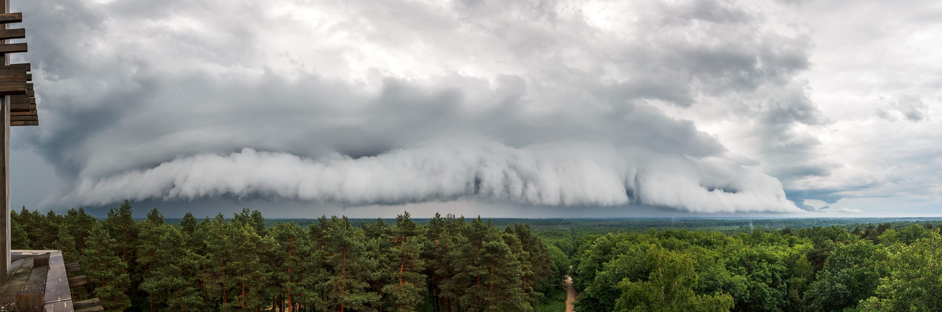 Arcus  au dessus du Loiret, progressant vers le nord est - 25/05/2018 20:05 - Florent PIN