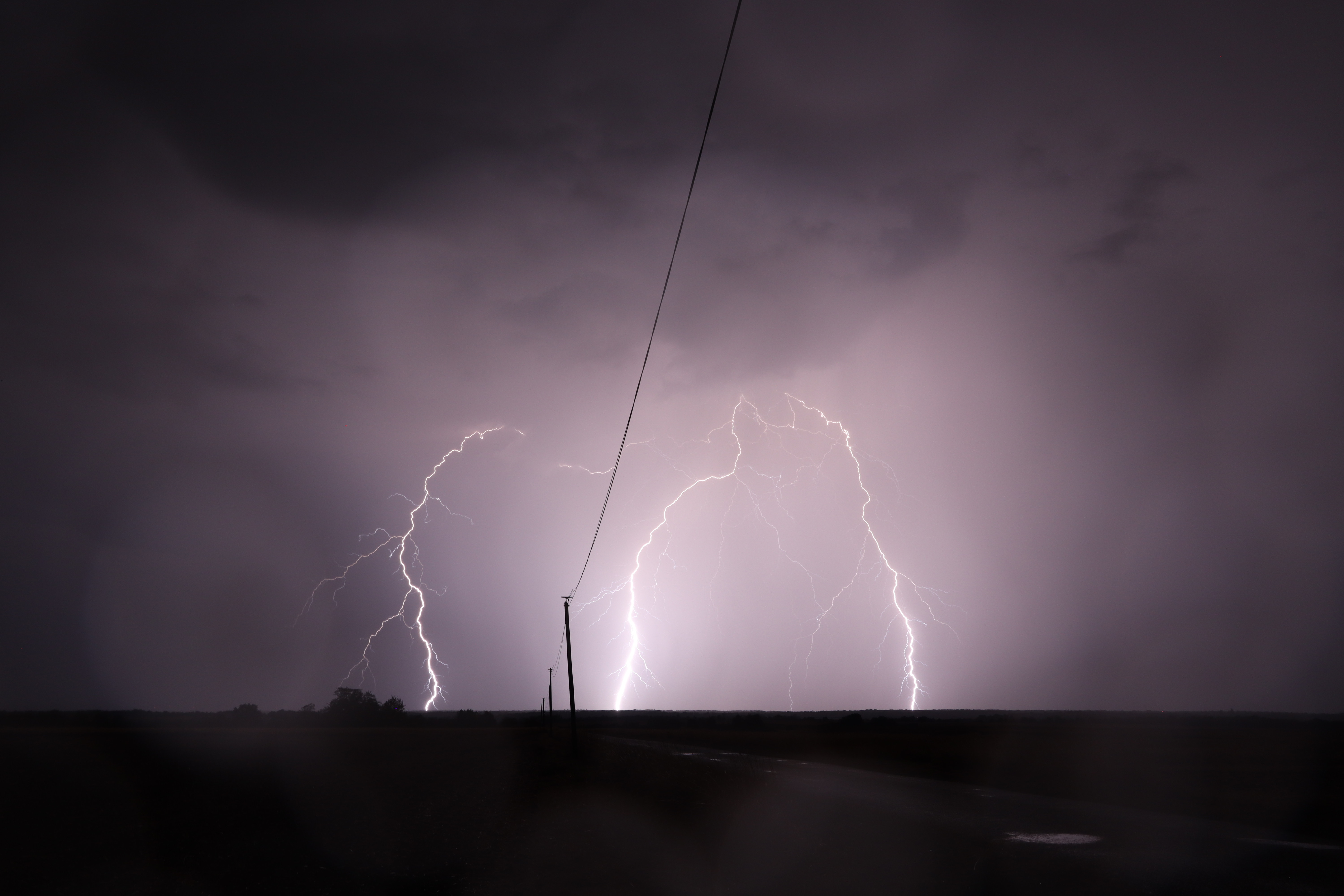 orage matinal sur Lapan - 27/08/2025 05:21 - Bruno CREUGNY