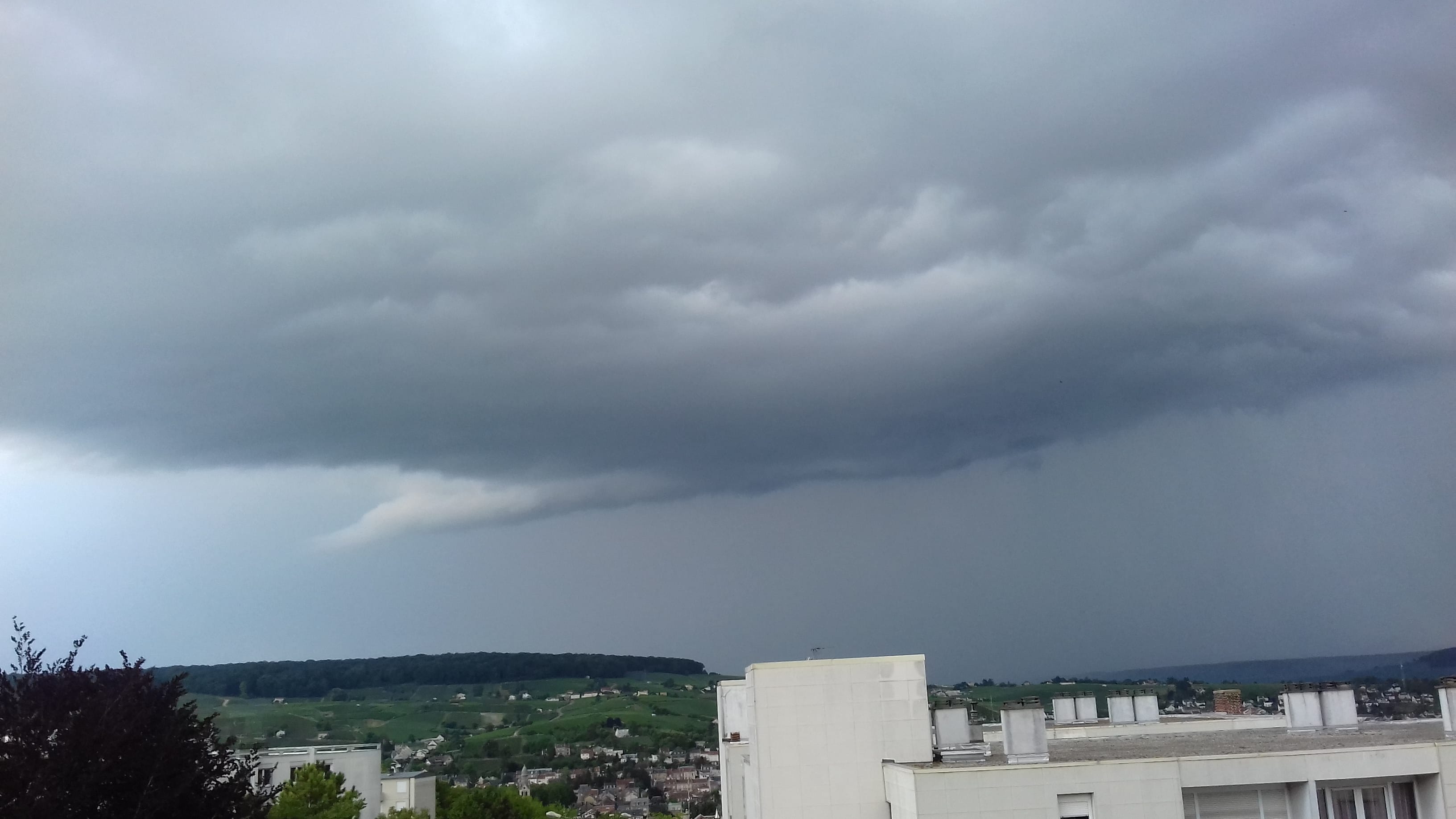 orages à epernay - 05/07/2018 00:00 - Elise Rachesboeuf