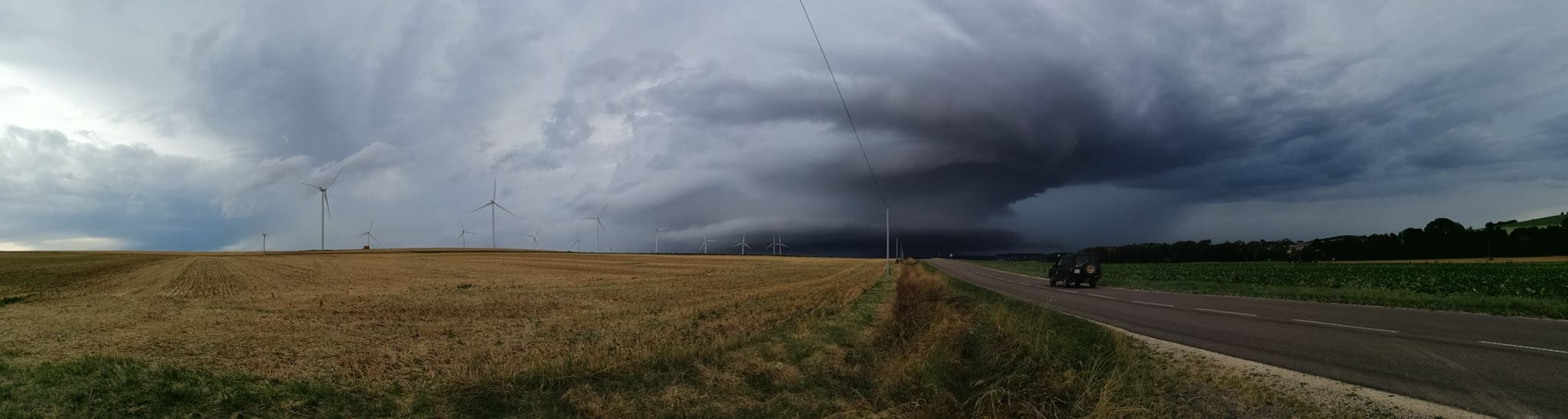 Supercellule depuis Conflans-sur-Seine (51) - 09/08/2019 15:30 - Valentin GALLOT