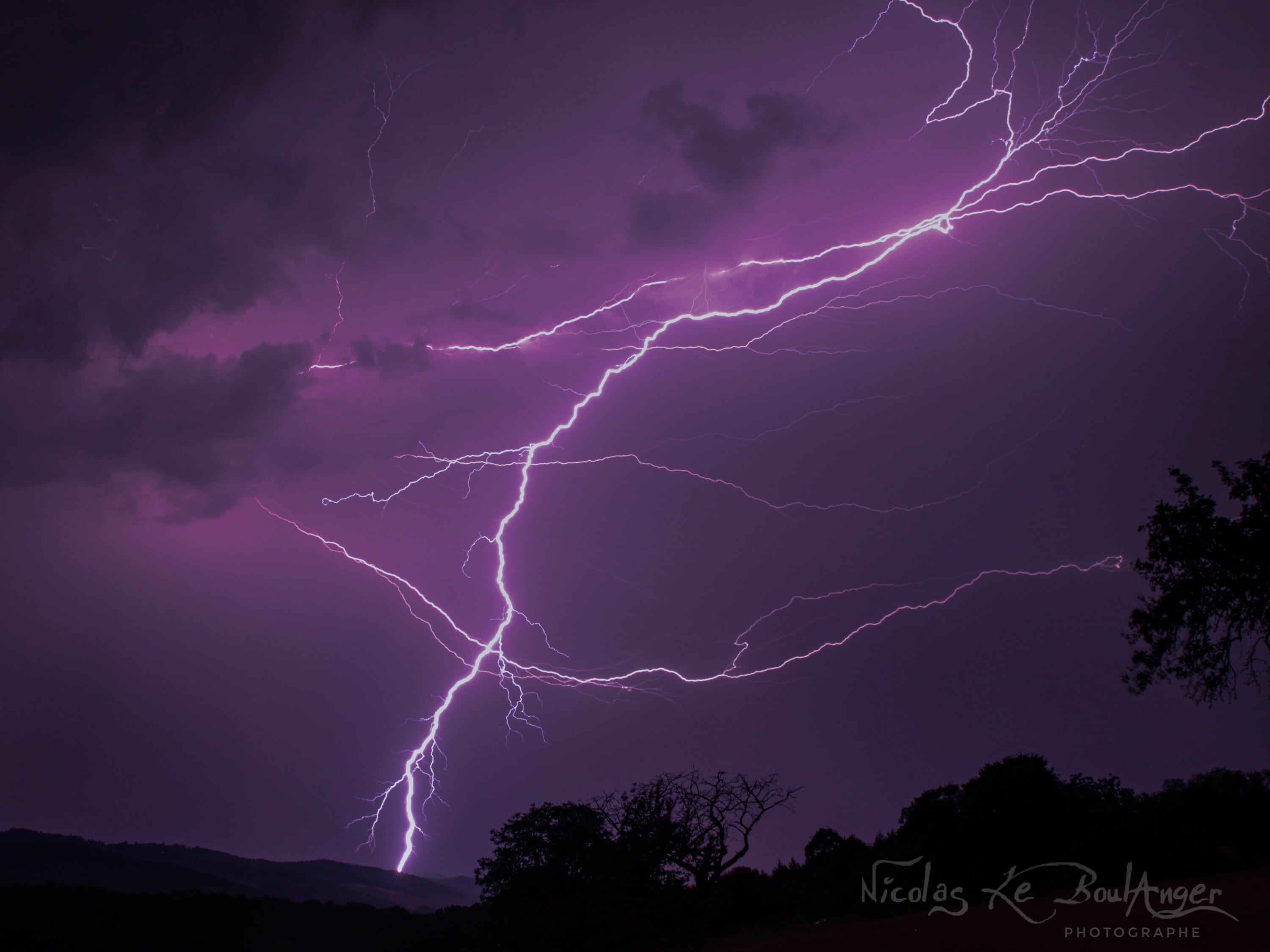 Foudre aux alentours d Urmatt Alsace - 27/07/2019 00:01 - Nicolas Le Boulanger