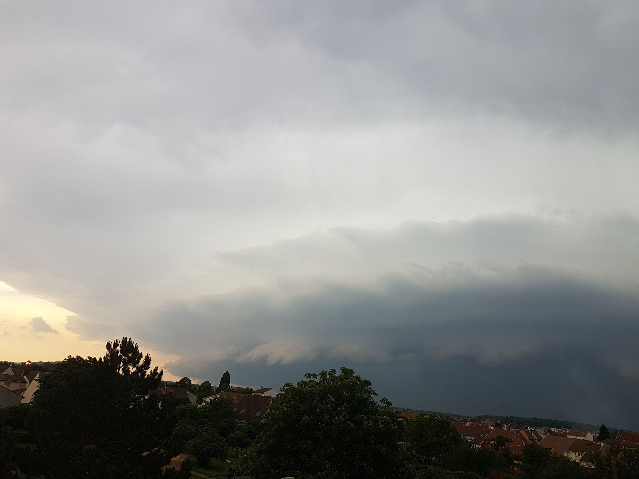 Orage qui est passé sur tomblaine (54) aujourd'hui - 28/05/2018 20:00 - Raphael Giroux