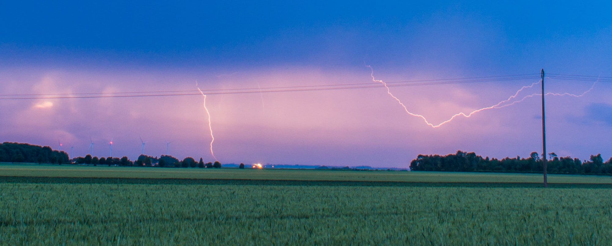 Orages stationnaires prenant vies autour de chez moi - 06/06/2018 21:00 - AD Photos