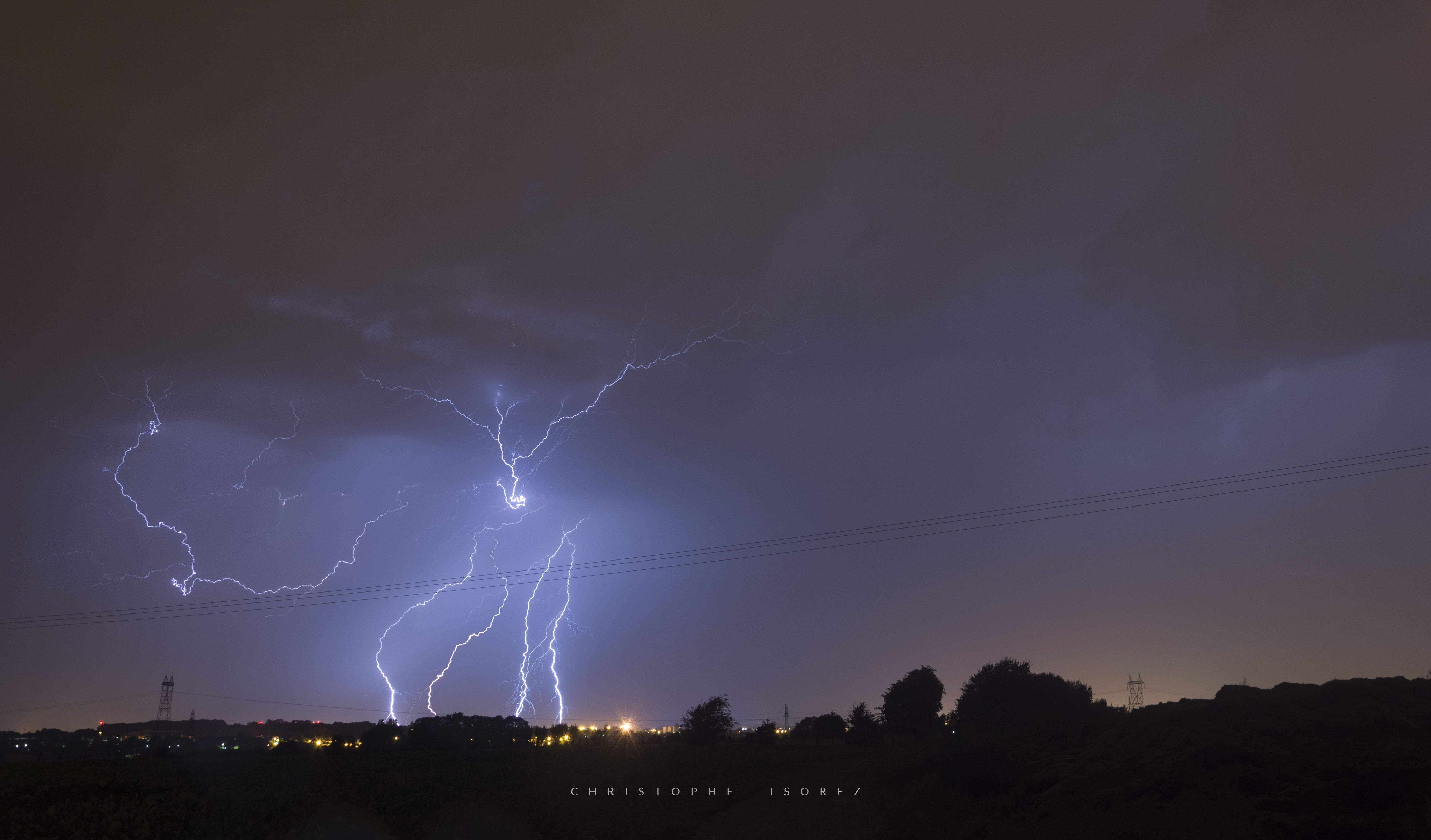 secteur aulnoy lez valenciennes orage assez violent avec de forte rafale - 08/08/2018 00:40 - christophe isorez