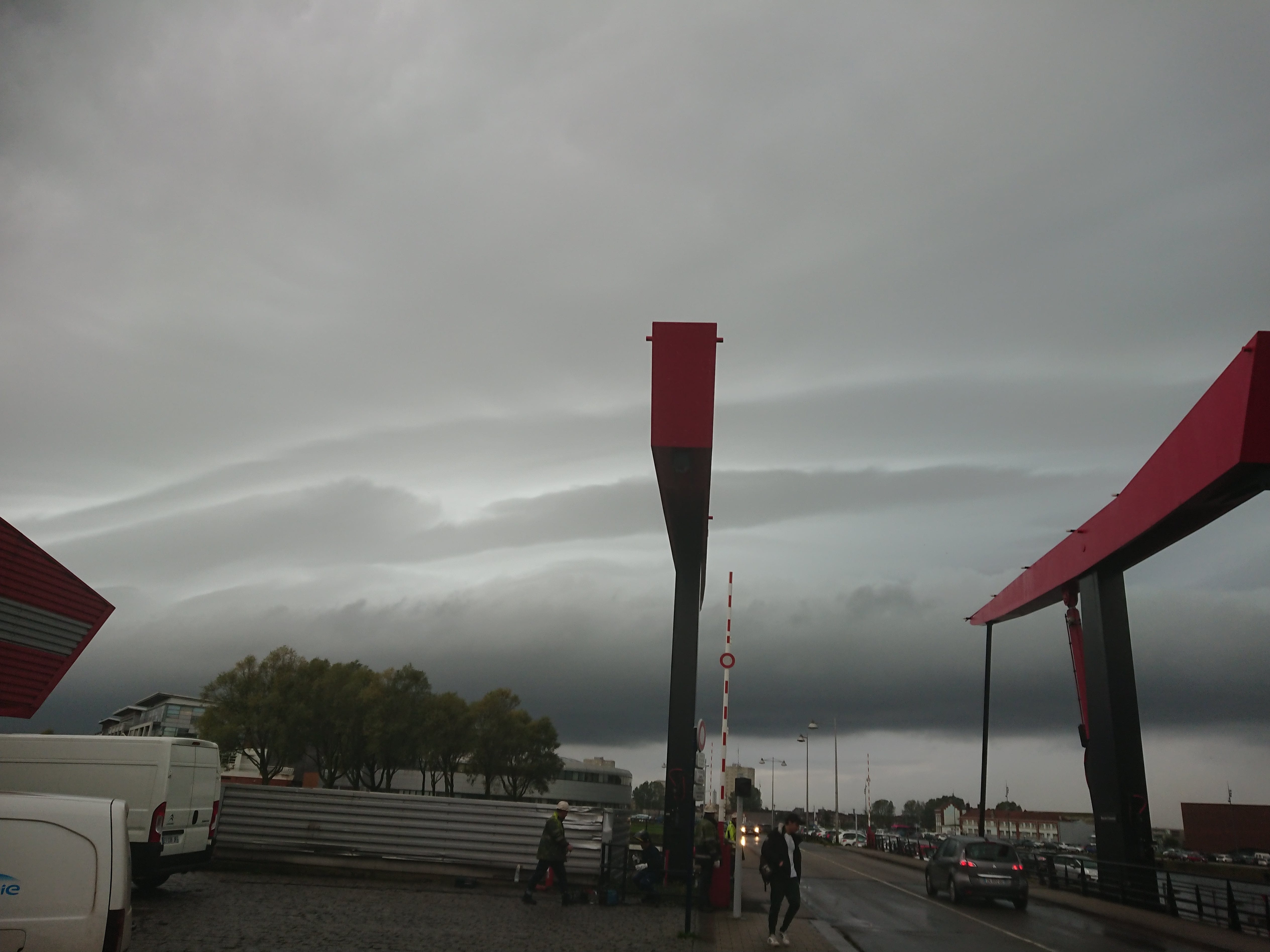 Arcus multi couche à Dunkerque - 14/10/2019 10:40 - Vincent Schoenmakers