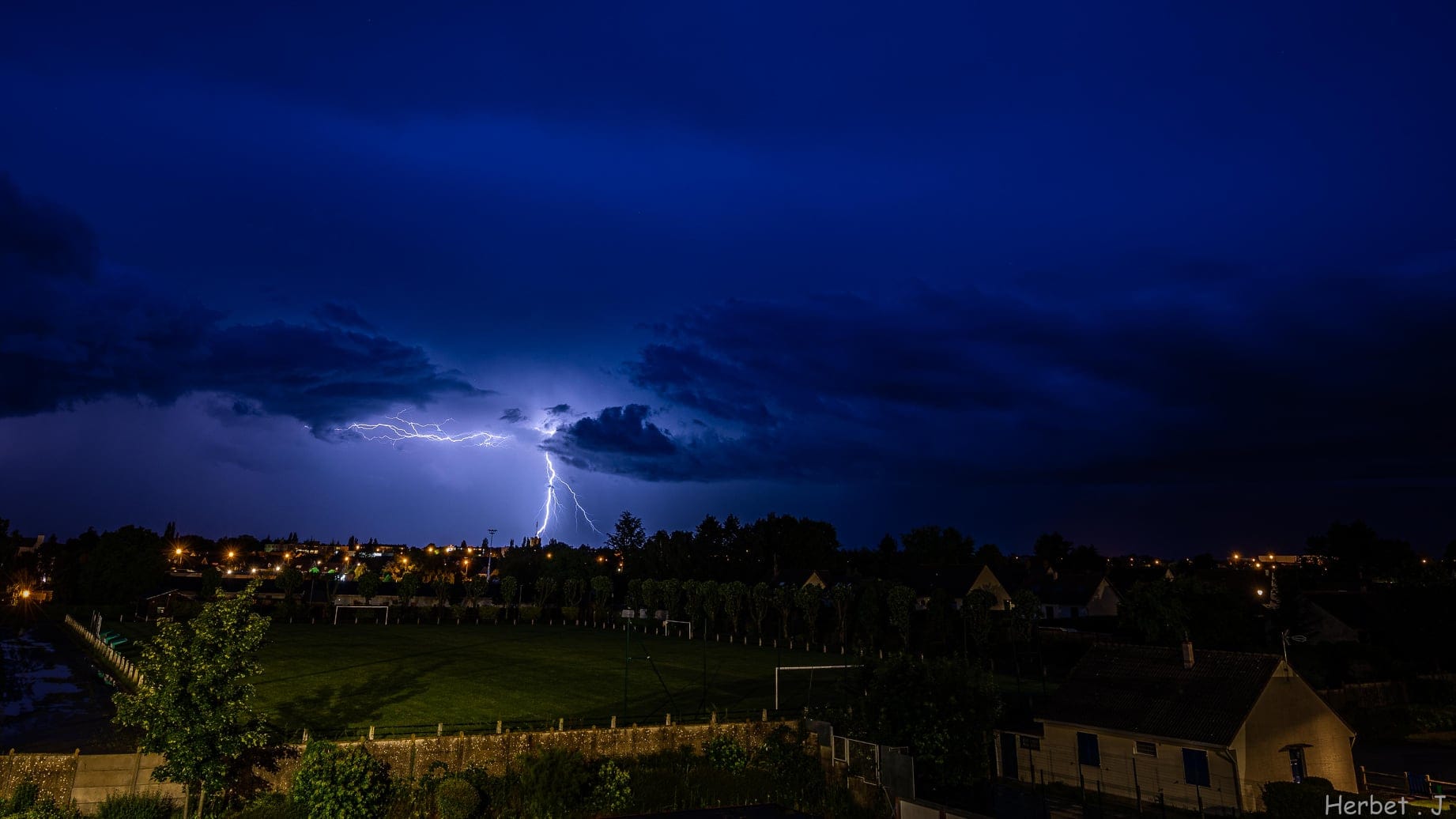 Abbeville (Somme) dans le nuit du 28/29 Juin - 29/06/2021 01:00 - Jacques Herbet