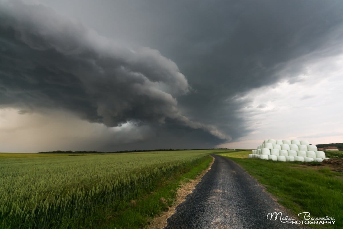 Impressionnant arcus dans le 77 et 51. - 04/06/2019 18:00 - Mathieu BONAVENTURE