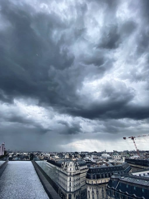Premier orage de l’année à Paris - 23/04/2022 18:00 - Steven BOUTIN