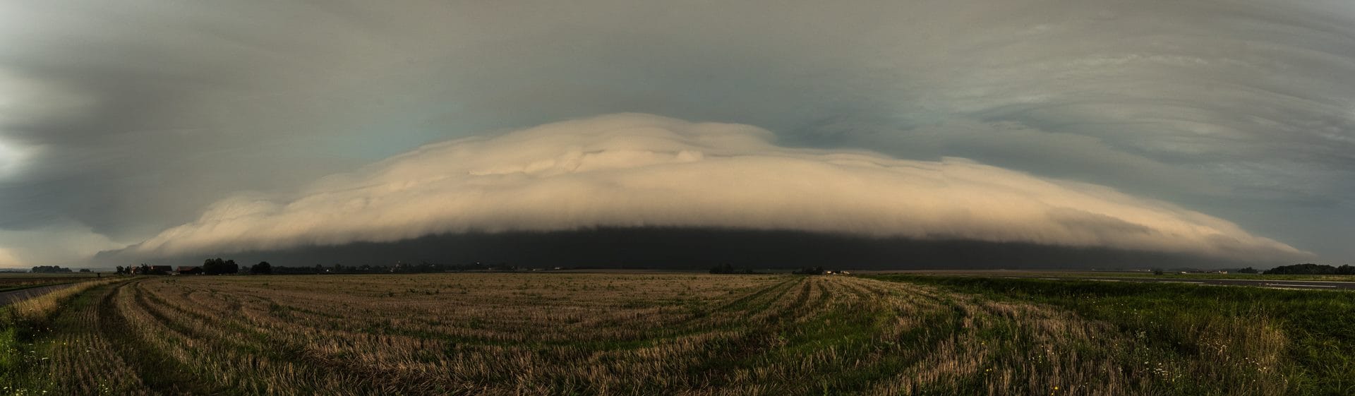 Orage ce matin au niveau de Nangis en Seine-et-Marne. - 27/08/2017 10:00 - Sebastian Klimowicz