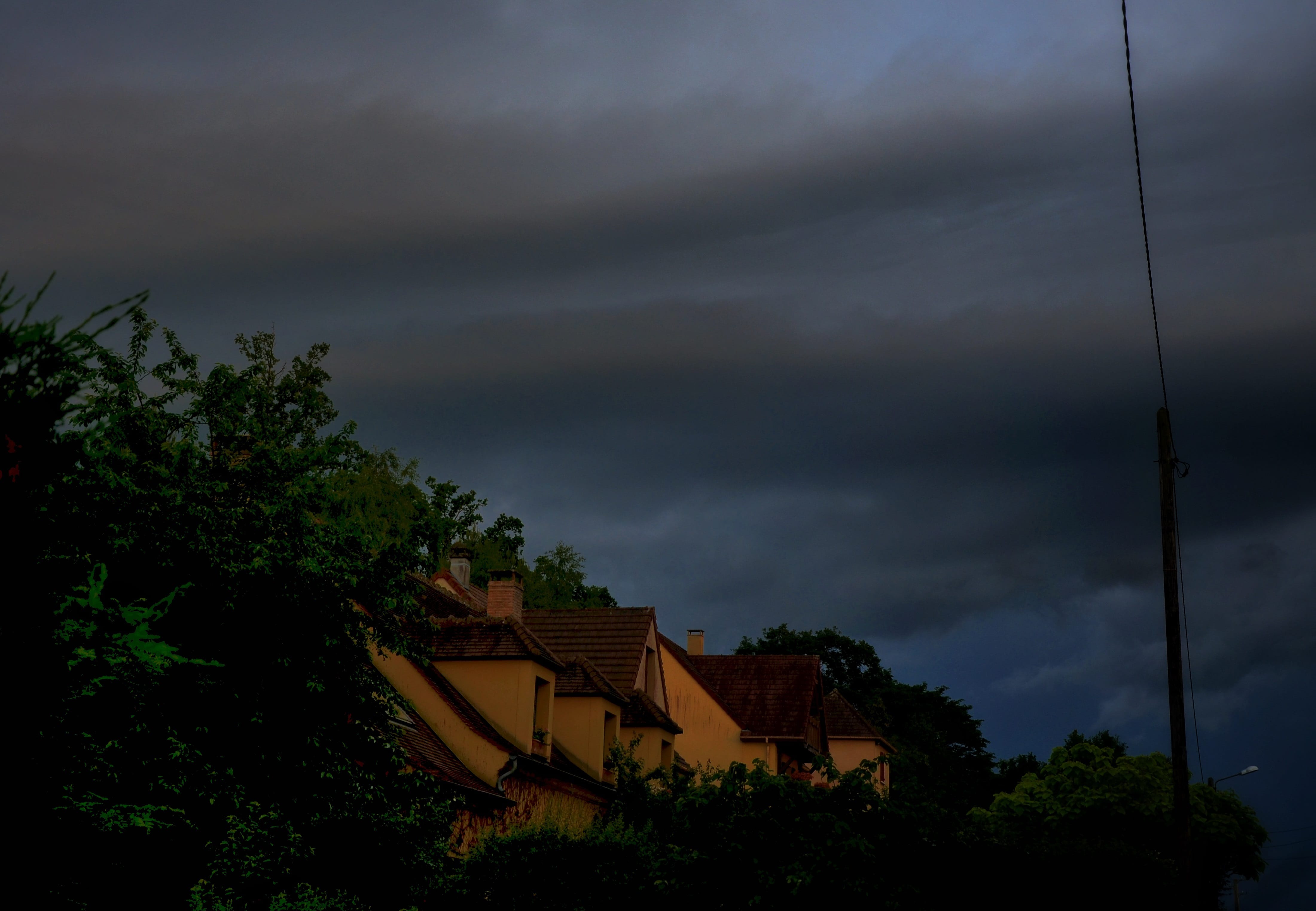 Arcus à l'avant d'une ligne orageuse à Poigny-la-Forêt (78) - 6 - 30/05/2018 21:00 - Pierre Renaudin