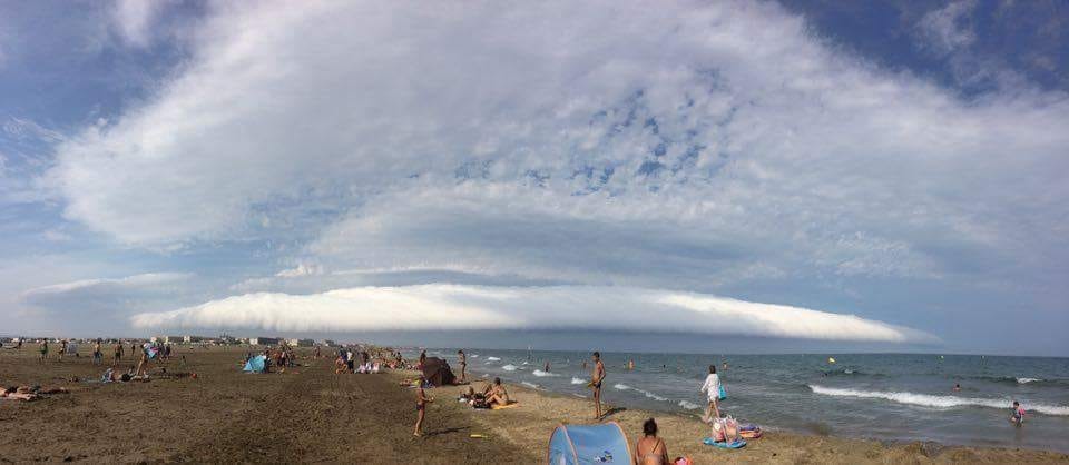 Arcus observé depuis Port-la-Nouvelle dans l'Aude. - 17/08/2016 18:00 - Nicolas AURIOL