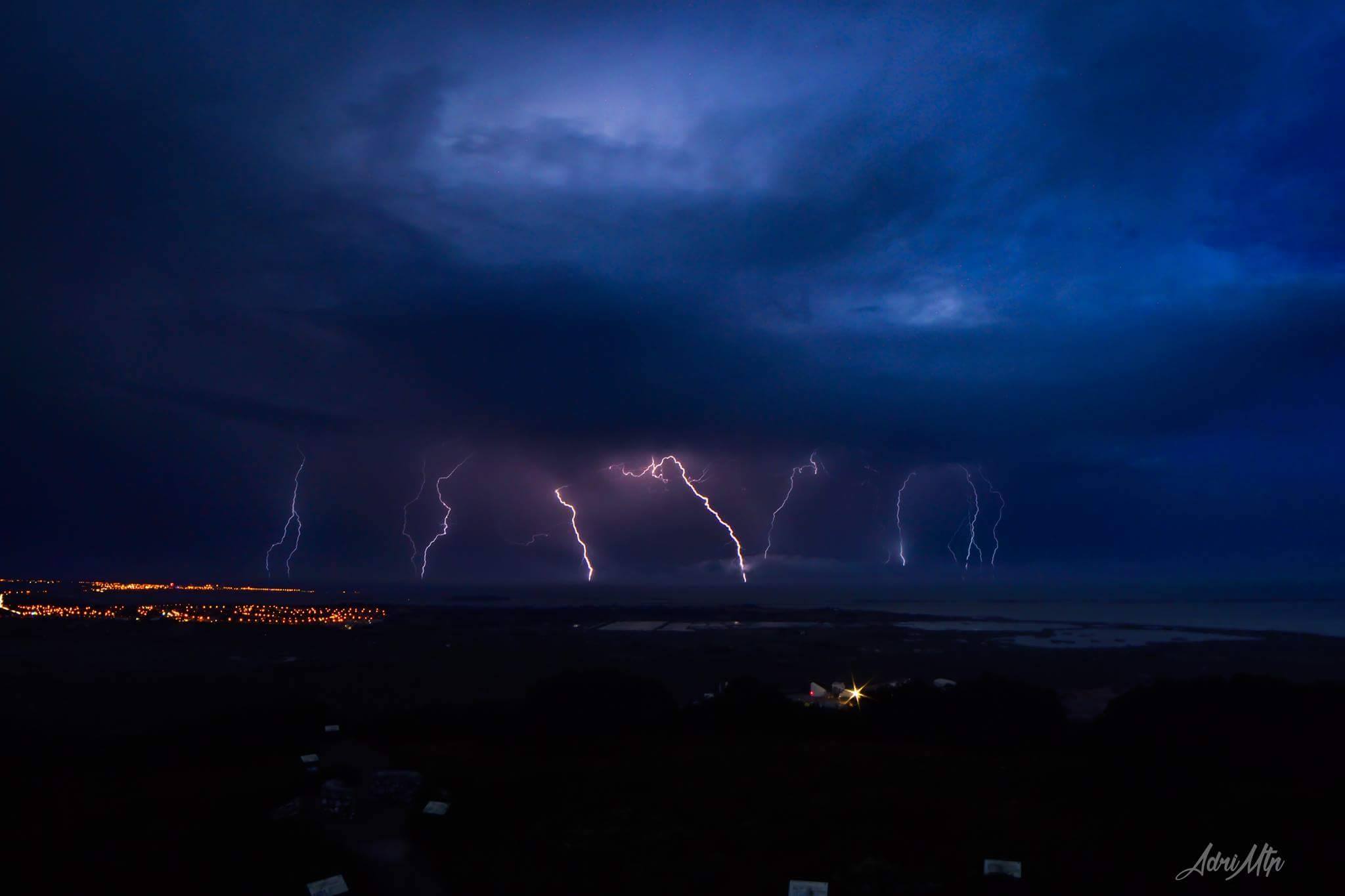 Orage aux alentours de Palavas-les-Flots (34) - 27/06/2017 22:00 - Adri MTP