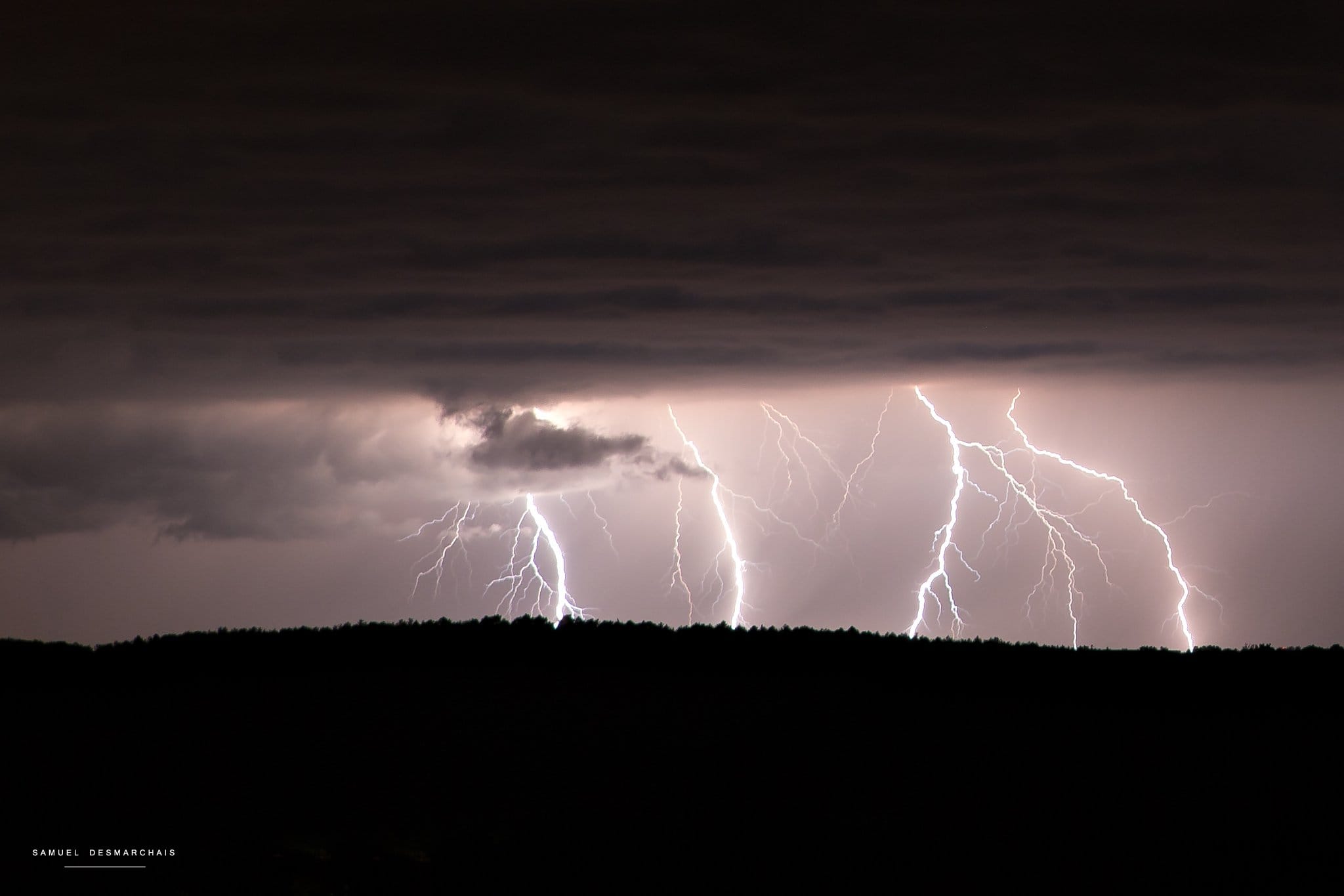 Quintuple impact de foudre sous une ligne d'orages sévissant sur le département du Tarn et Garonne - 21/05/2018 20:00 - Samuel Desmarchais