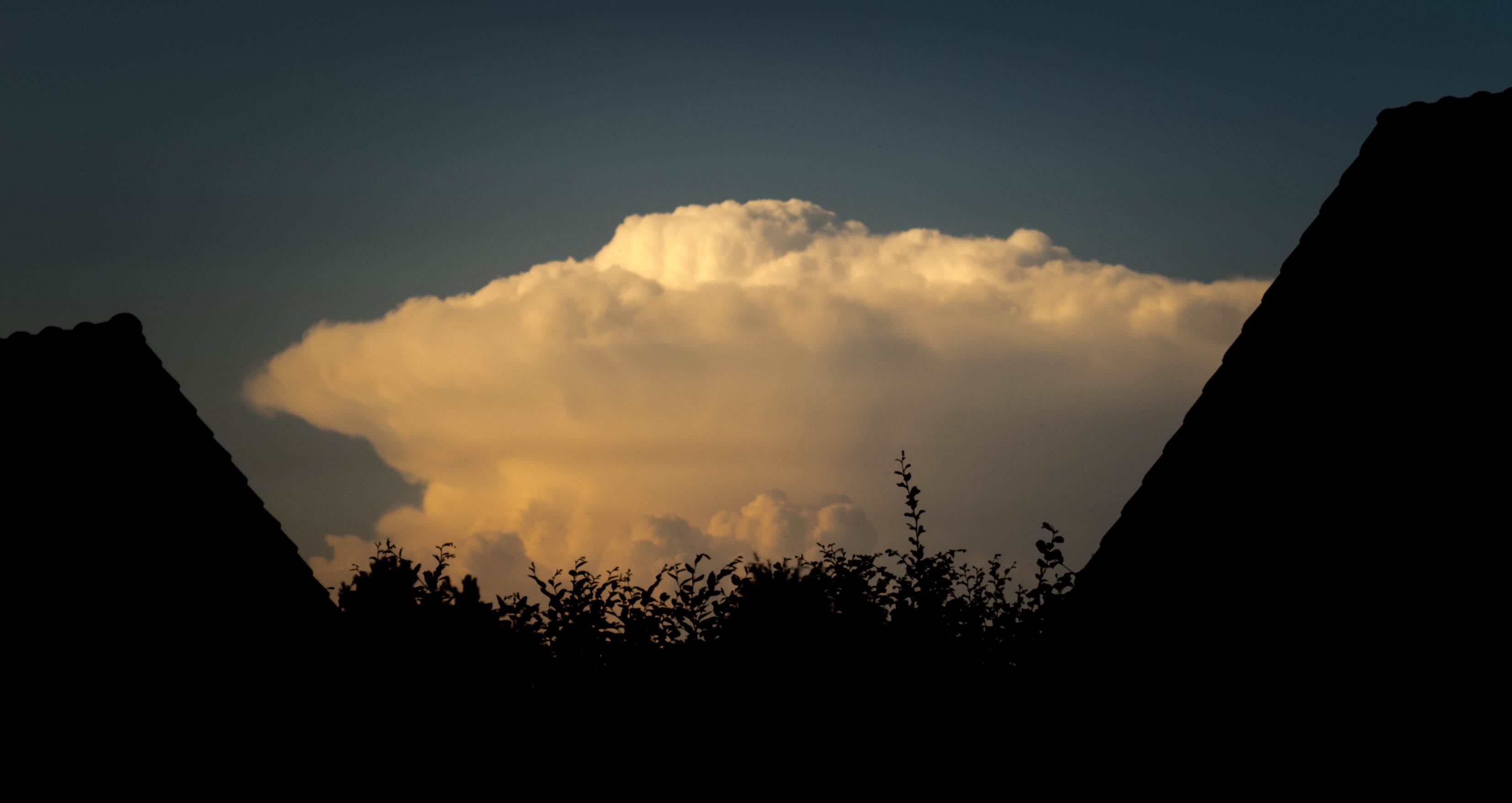 Cumulonimbus dans les Hauts-de-France. - 06/07/2017 19:30 - Aurélien Deruyffelaere