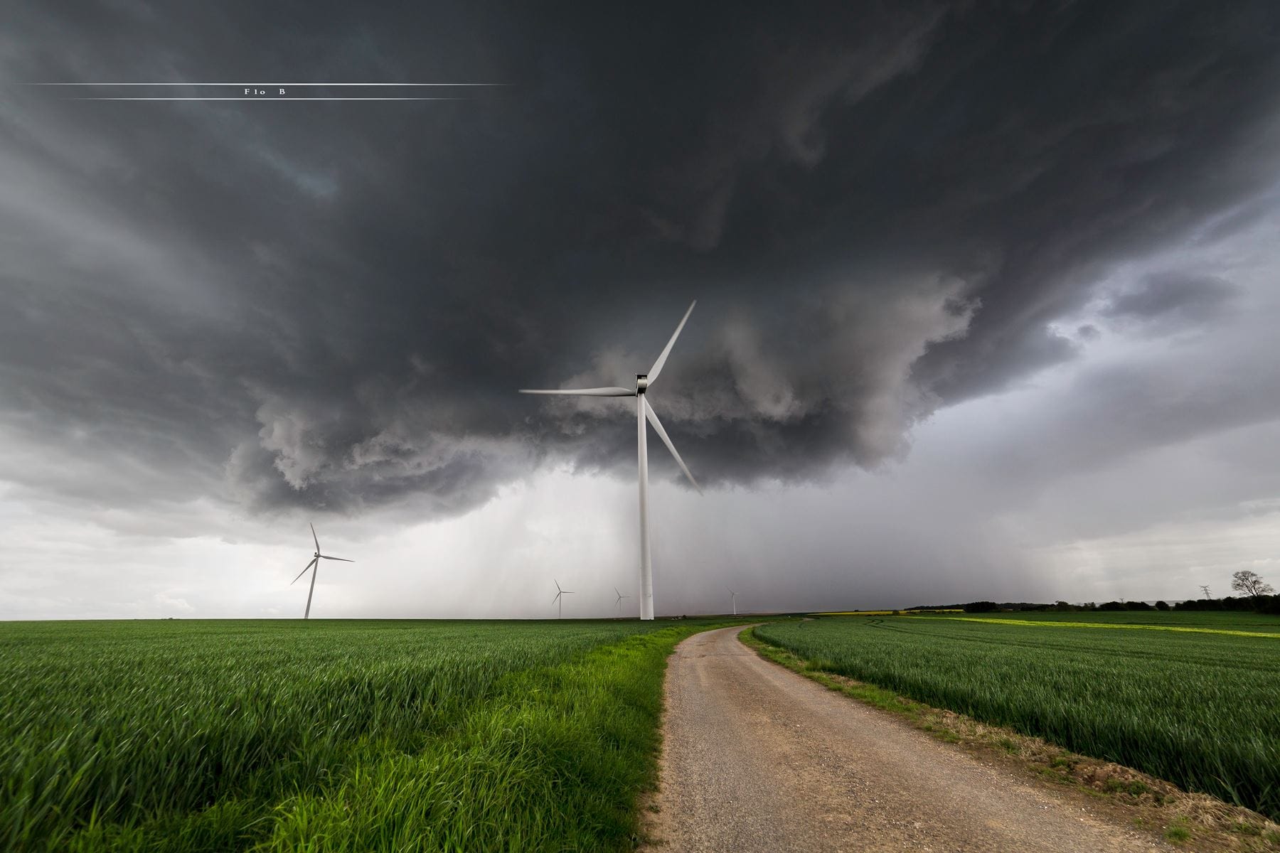 Ambiance orageuse vers Hesdin (Pas-de-Calais). - 12/05/2017 16:00 - Flo BIGD