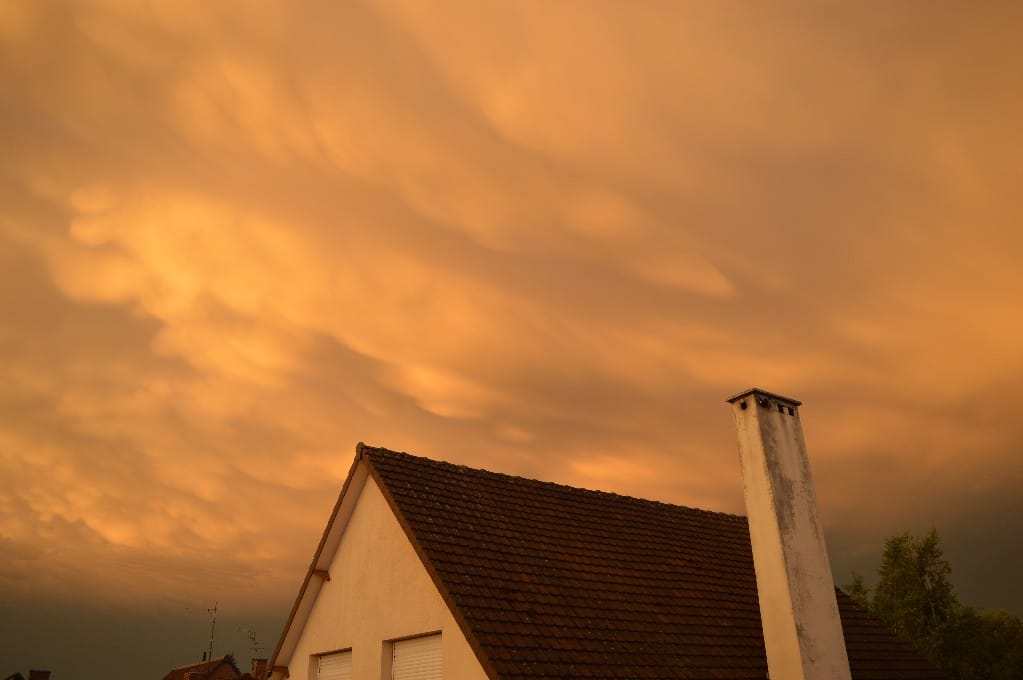 Mammatus à Somain, Nord. - 15/08/2017 05:30 - Pierrick CAGNON