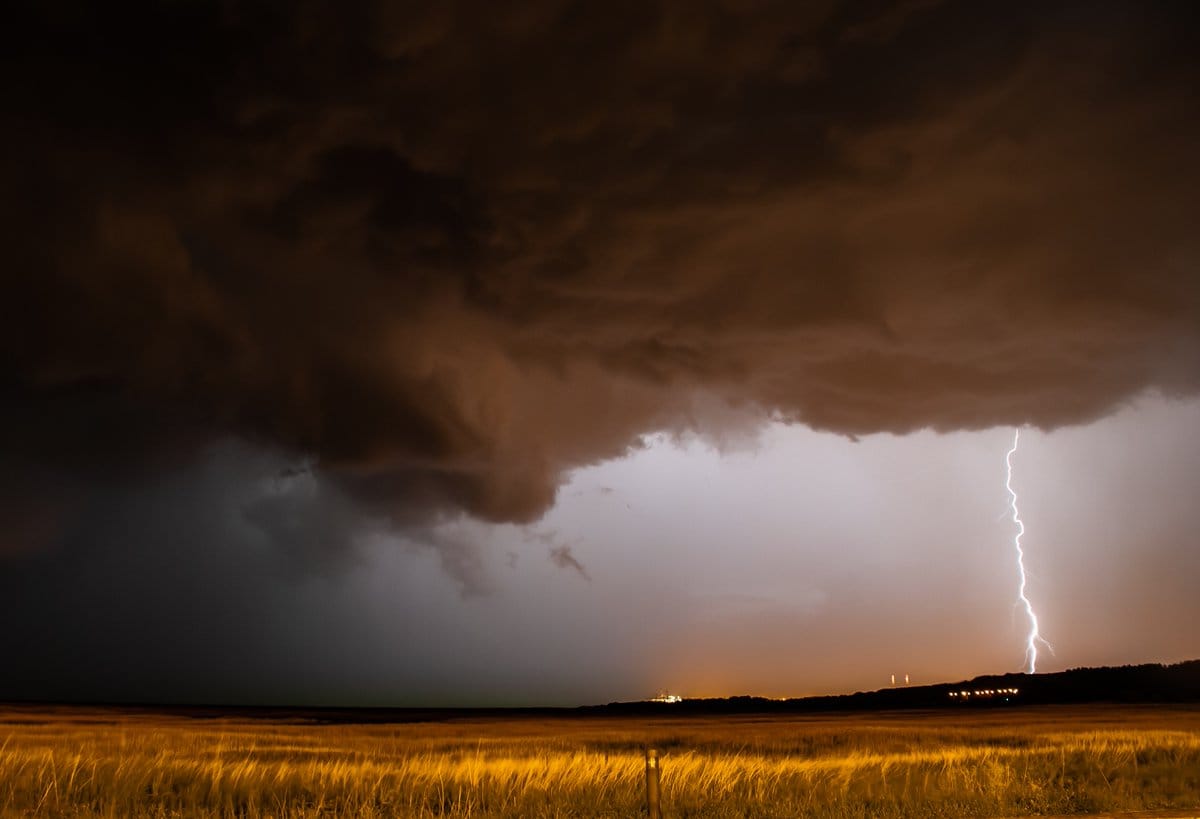 Orages en Normandie le soir du 18 juin. - 18/06/2019 23:00 -  @LeNuageNormand