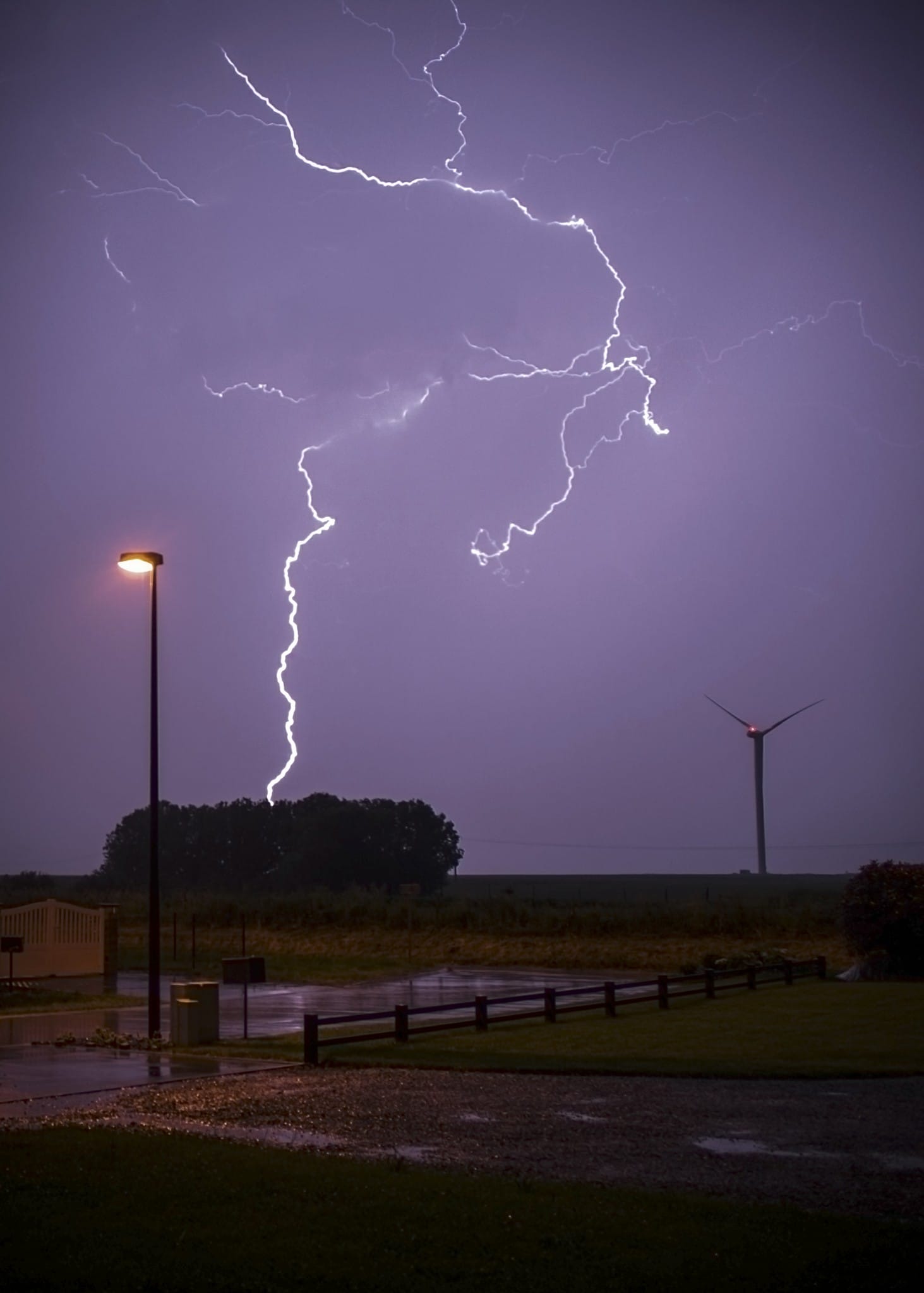 Soir d'orage à Luneray - 28/05/2018 01:00 - En Mode Pose