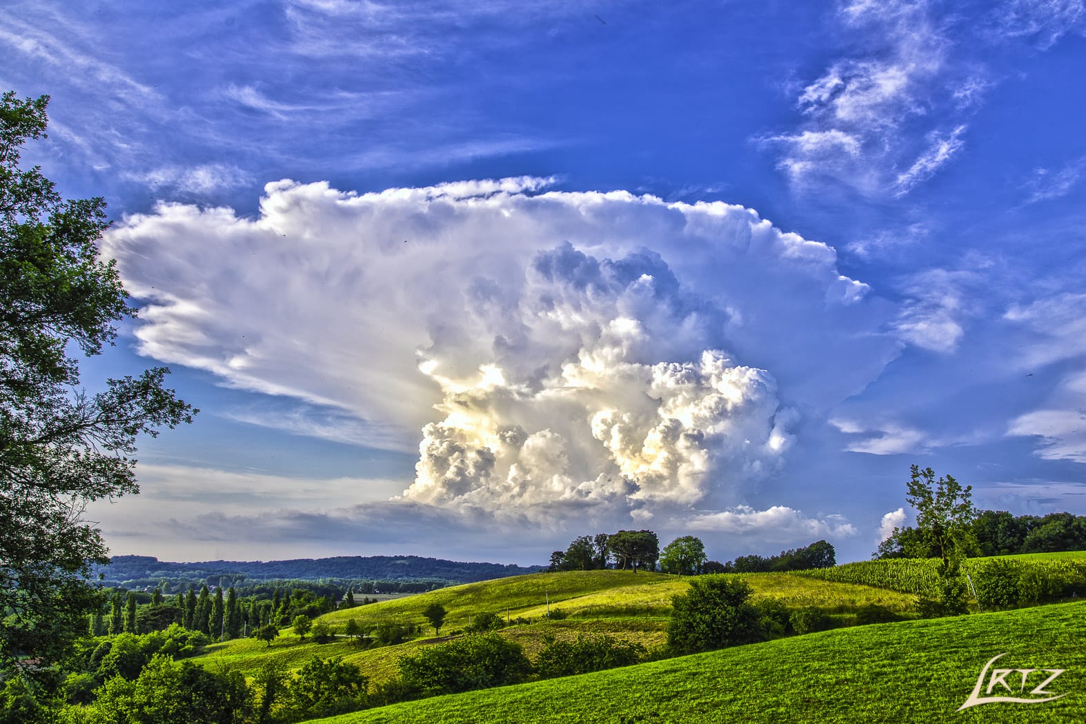 Cumulonimbus au-dessus de la région de Dax (Landes - 40) - 02/06/2018 19:53 - Laurentz D.