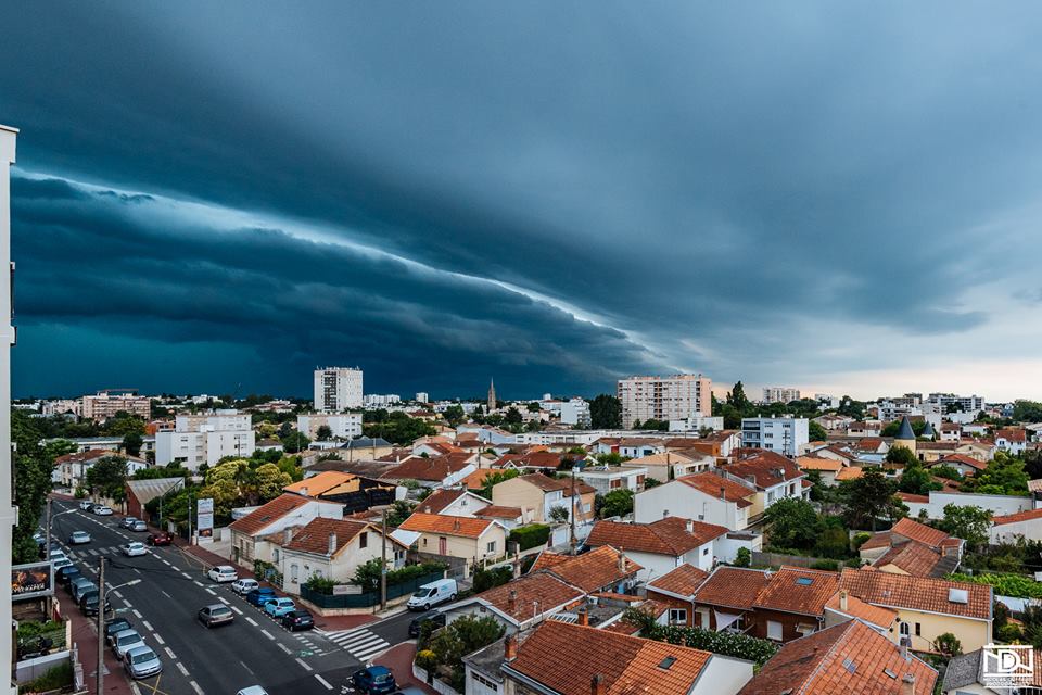 Dame nature a refait son show aujourd'hui à Bordeaux - 04/07/2018 15:45 - Nicolas Duffaure Photographies