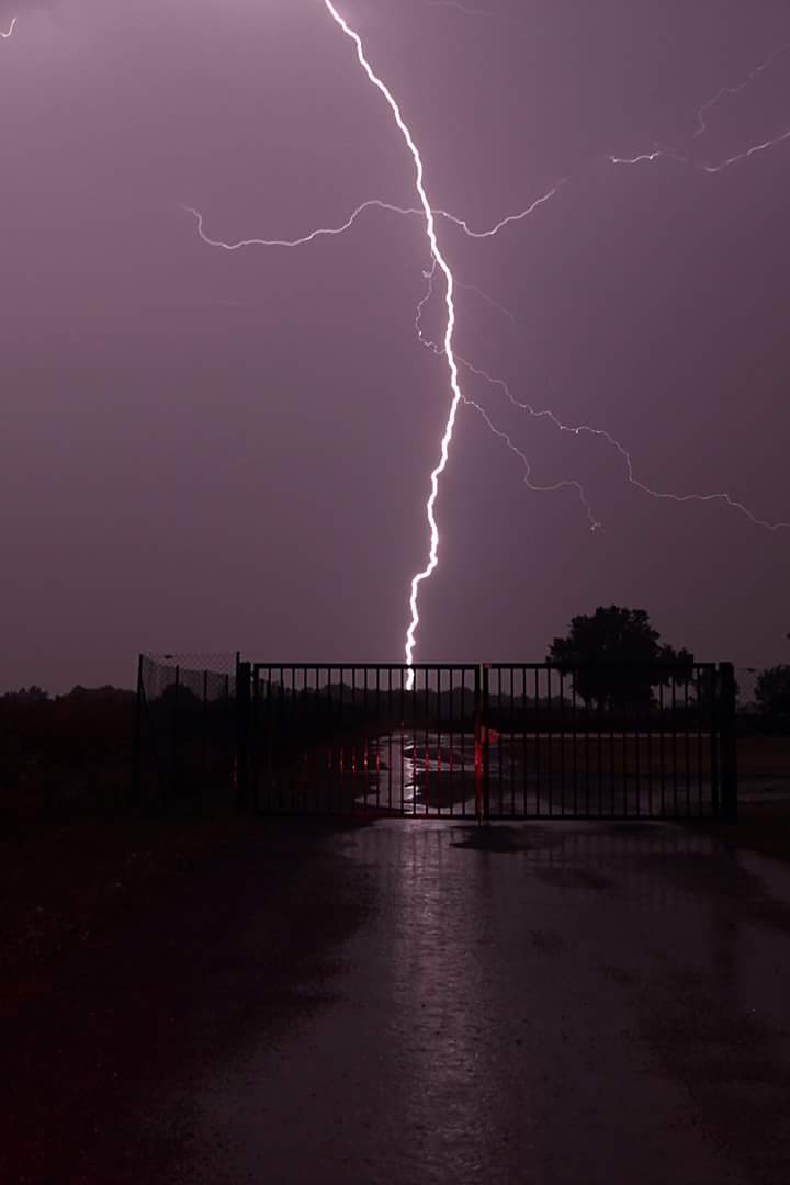 Orage - 09/08/2018 06:00 - Guillaume PICAUD