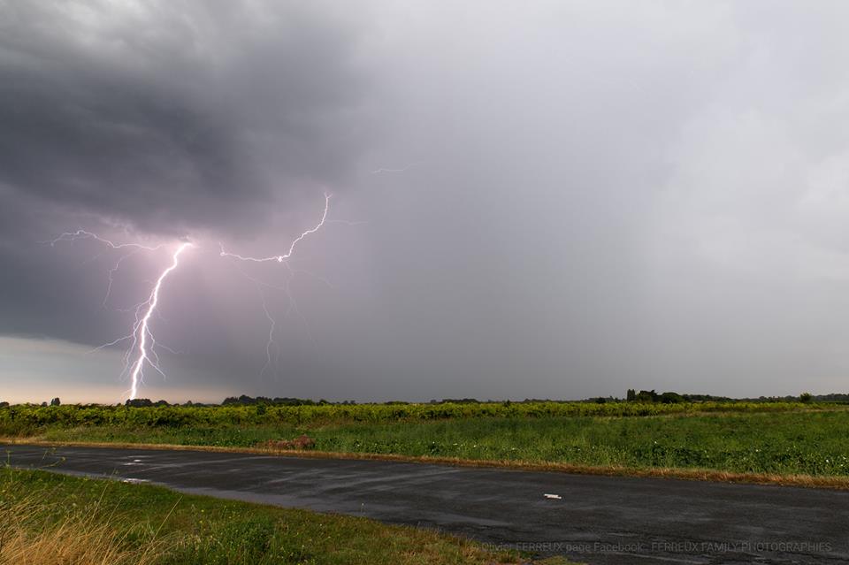 Orage sur l'île d'Oléron - 19/07/2018 15:00 - Ferreux Family Photographies