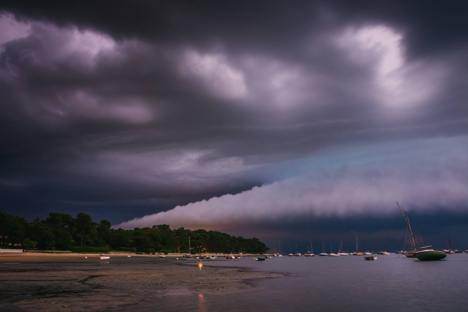 J'étais de chasse sur le Bassin d'Arcachon, bel arcus peu avant minuit - 30/06/2018 23:00 - Clément Viala