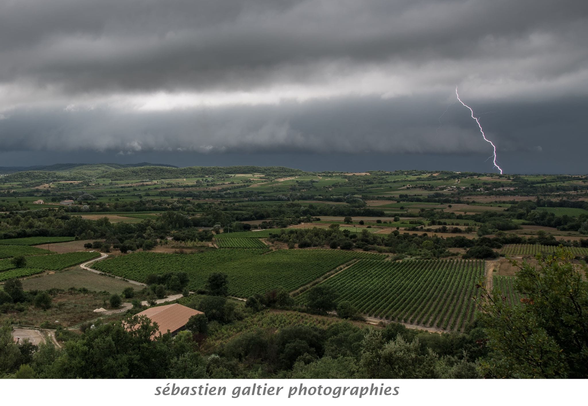Ligne orageuse qui a impacté le Gard vers Montagnac. - 09/08/2018 14:00 - Sebastien Galtier