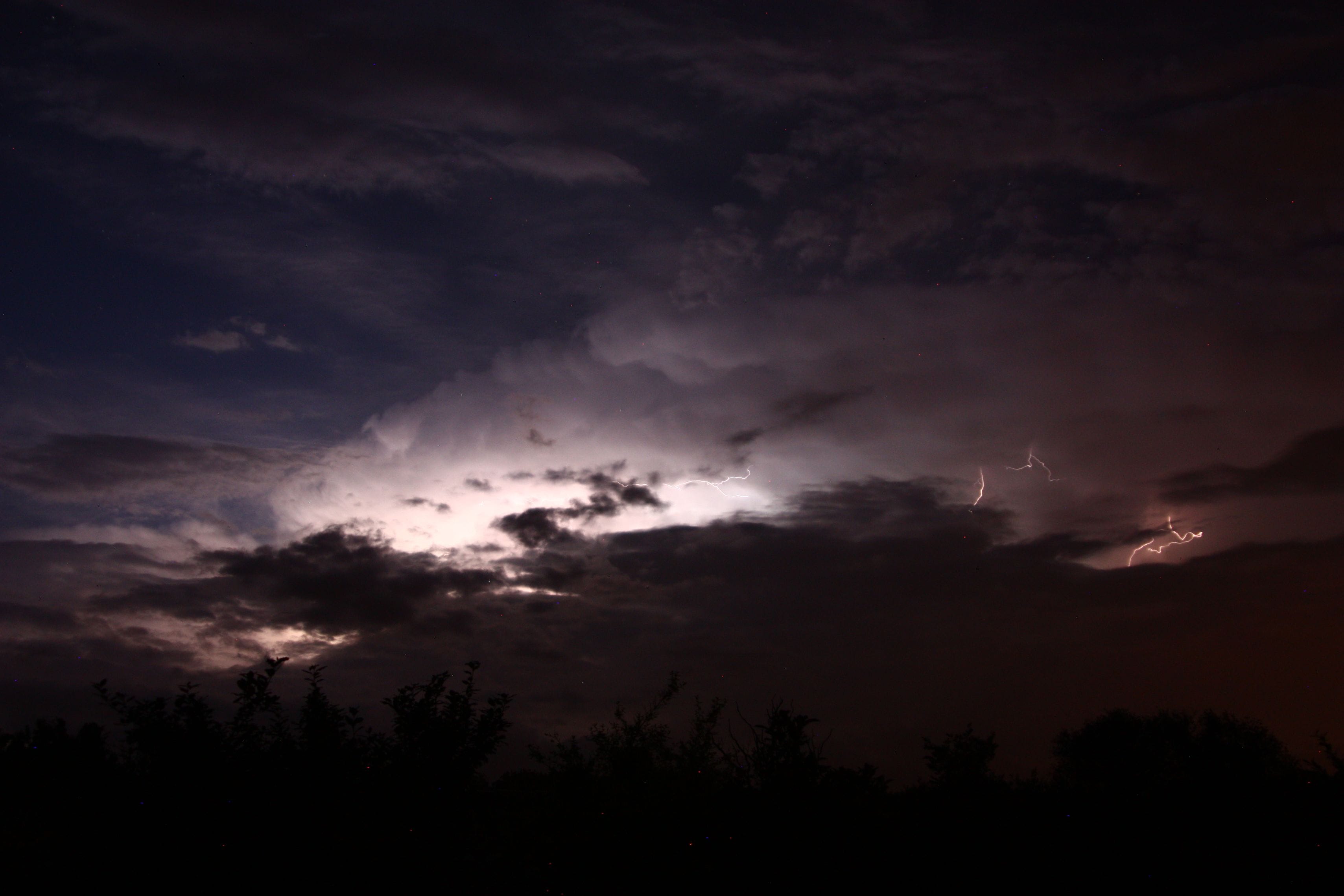 Orage au dessus du Gers pris depuis la région de Carbonne (31) - 09/06/2018 23:30 - MICHEL FLEUREA