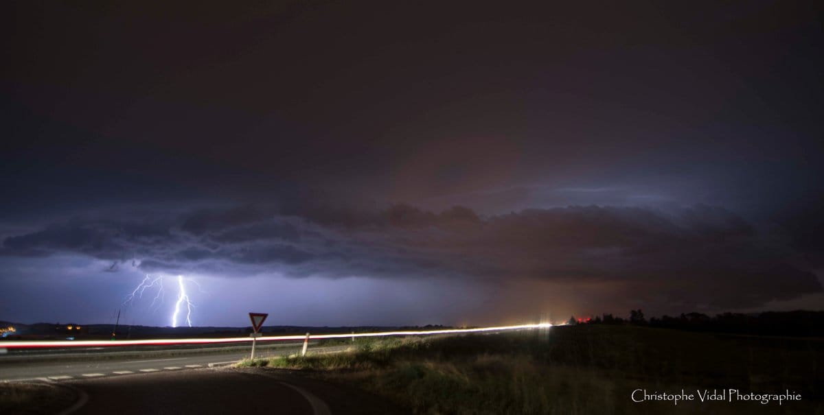 Orage sur du coté de Castelnaudary en Occitanie - 14/07/2018 00:20 - Christophe Vidal
