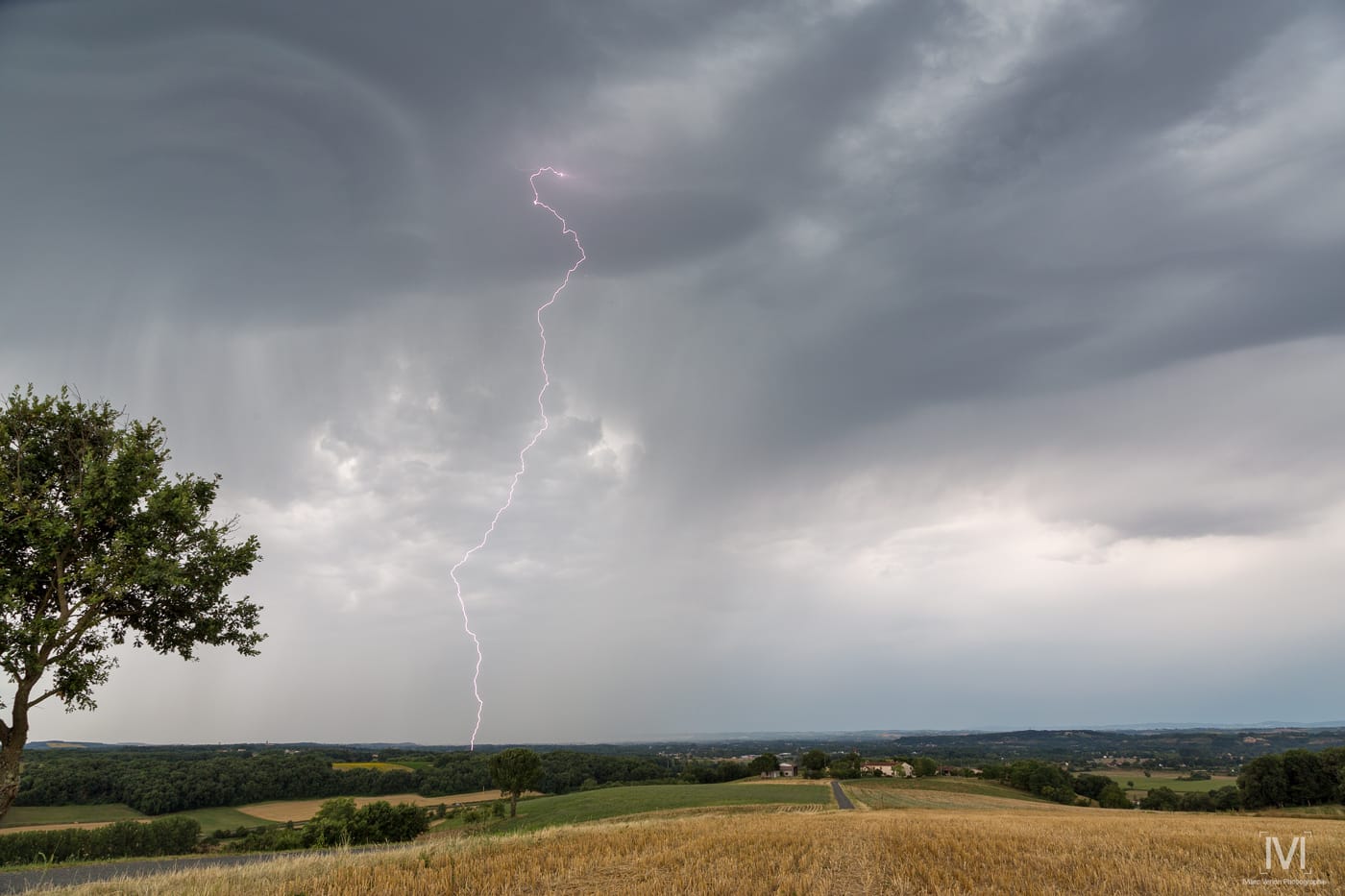 Mercredi 18 Juillet 2018 Canon 5DIII 24 mm F11 50 iso 1/15s à 17h54 prise depuis les hauteurs d'Albi 
Marc Venon Photographie ©Tous Droits Réservés 2018 reproduction interdite sans accord - 18/07/2018 17:54 - Marc Venon