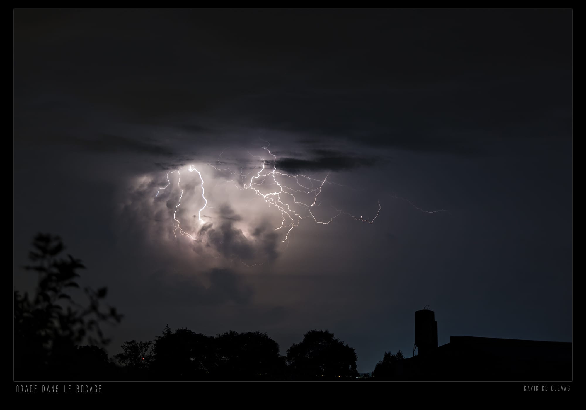 Orage dans le bocage - 01/07/2018 23:52 - David de Cuevas