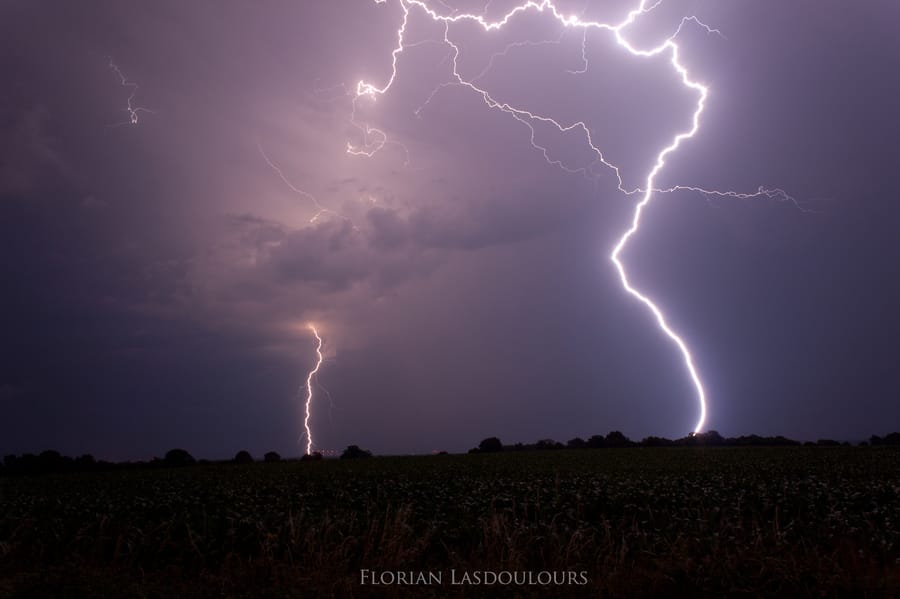 Impacts en air sec au nord du département de la Loire-Atlantique dans le secteur de Marsac-sur-Don - 02/07/2018 02:09 - Florian Lasdoulours