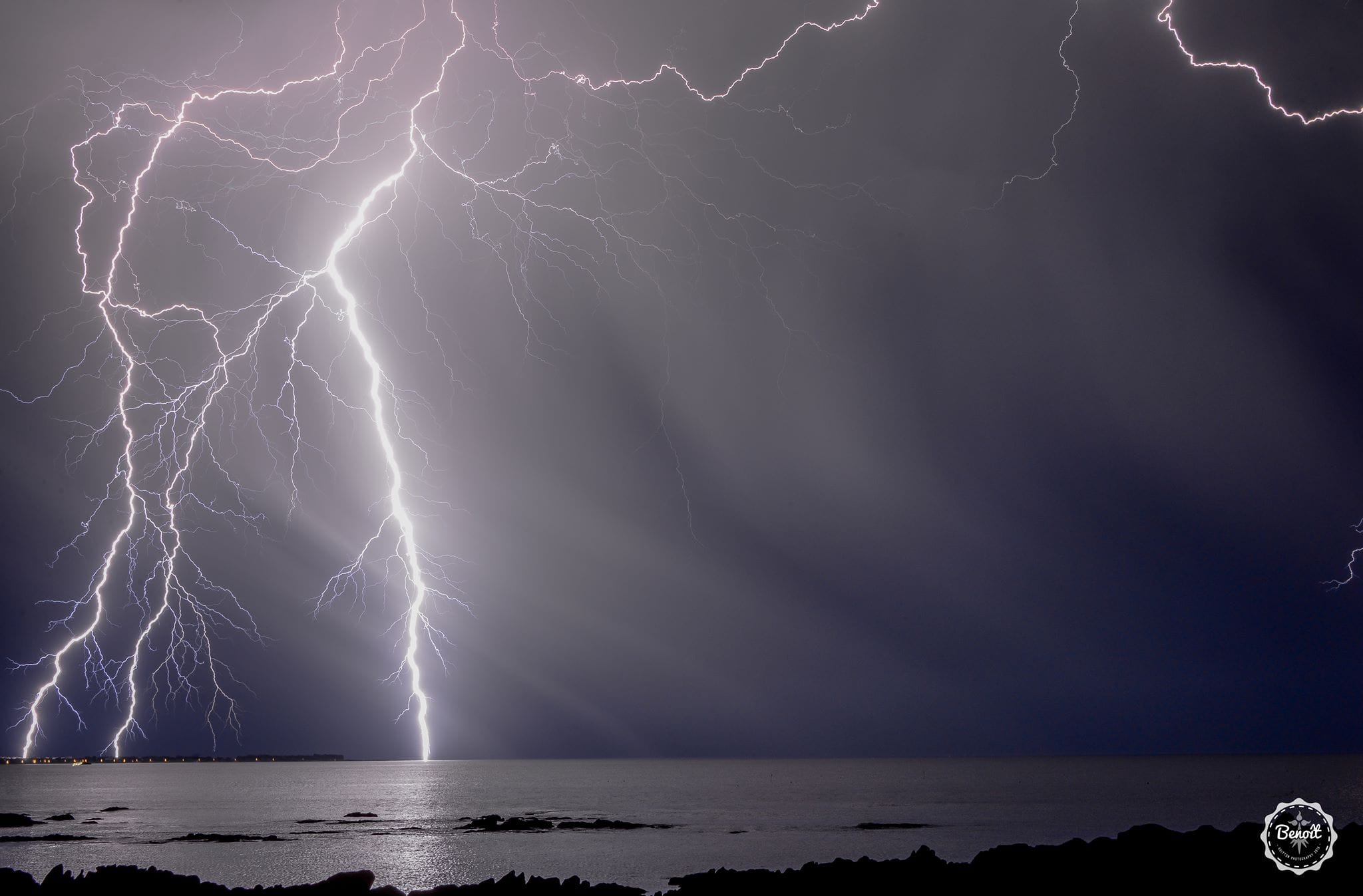 Foudre en mer sur la Loire-Atlantique. - 14/06/2017 00:00 - Benoit GUITTON