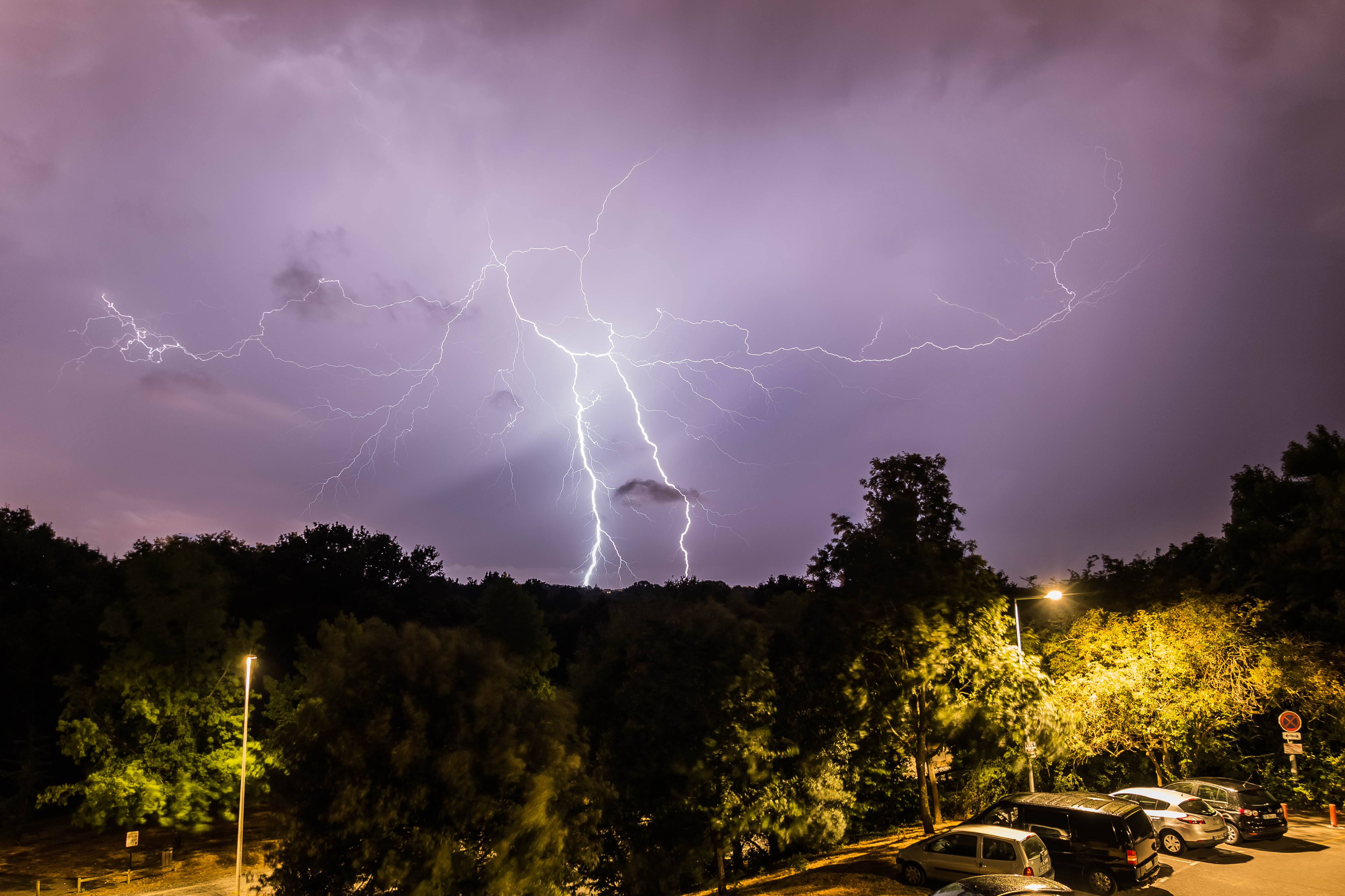 Double coup de foudre en Loire-Atlantique - 26/07/2019 00:29 - Corentin Augris