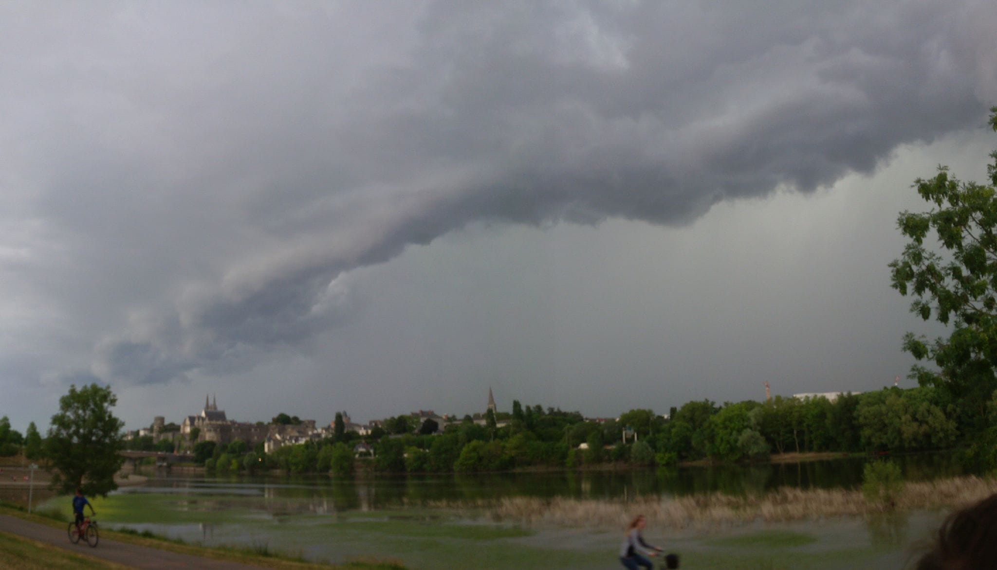 Orage violent sur Angers !! - 26/05/2018 19:00 - Cha Frmy